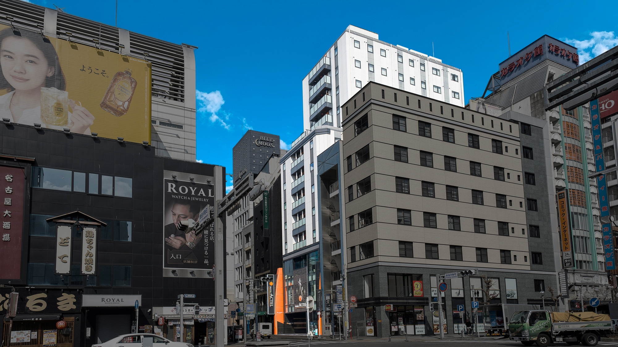 Our hotel is located at the entrance to Nishiki 3-chome, Nagoya's largest entertainment district.