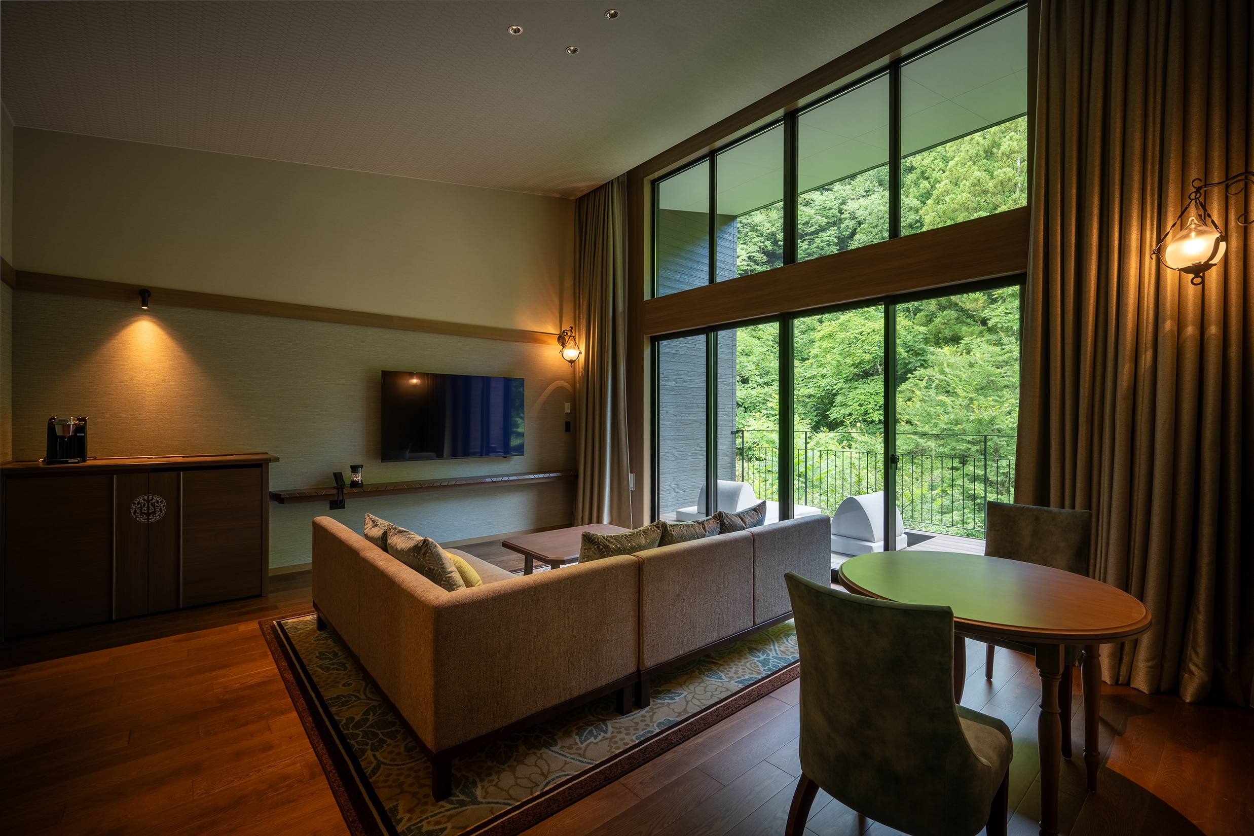 River View Villa Suite Living Room