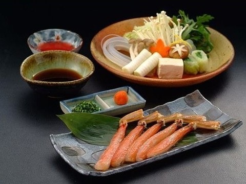 Raw crab shabu-shabu kaiseki