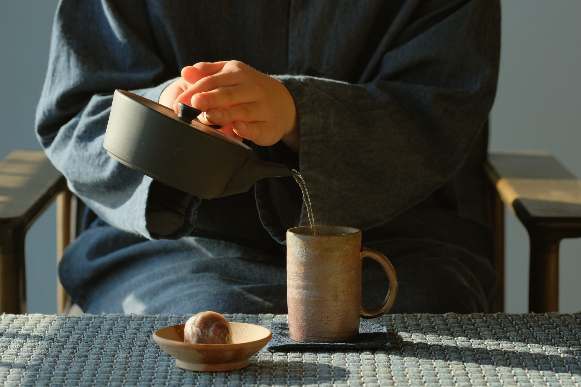 After check-in, relax with Kurashiki's Fujito manju and hojicha.