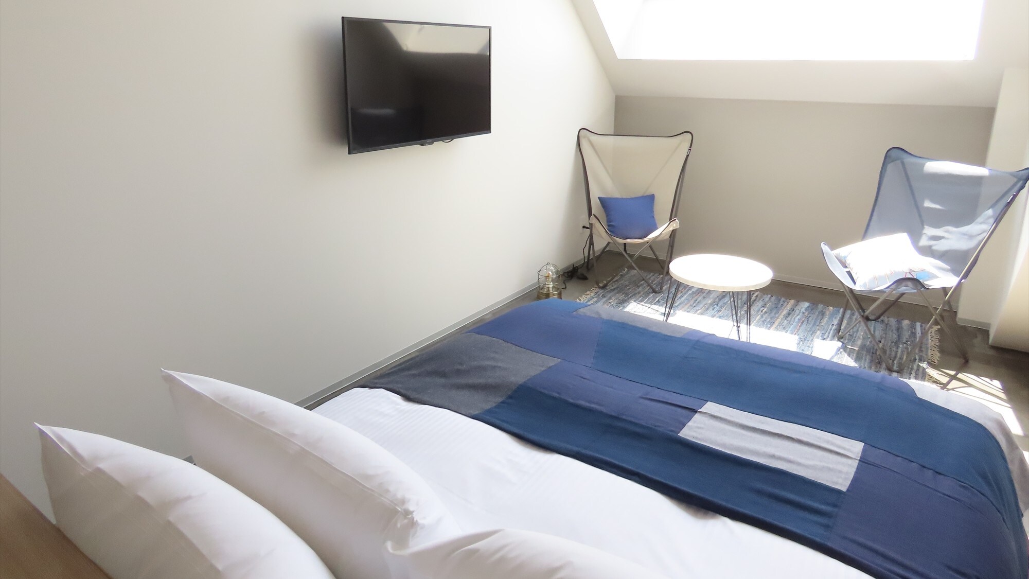 201 [Non-smoking] Penthouse Double