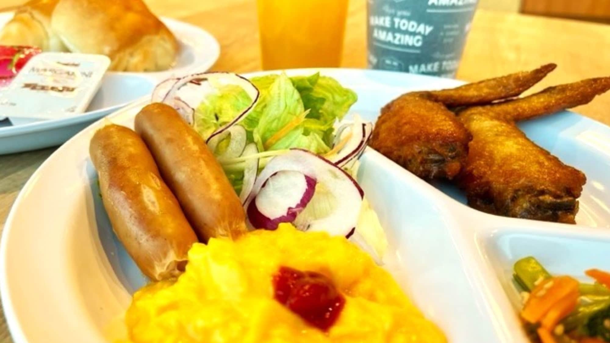 ・[Breakfast] A buffet-style breakfast with a wide variety of options! You can enjoy Nagoya's specialty dishes from the morning.