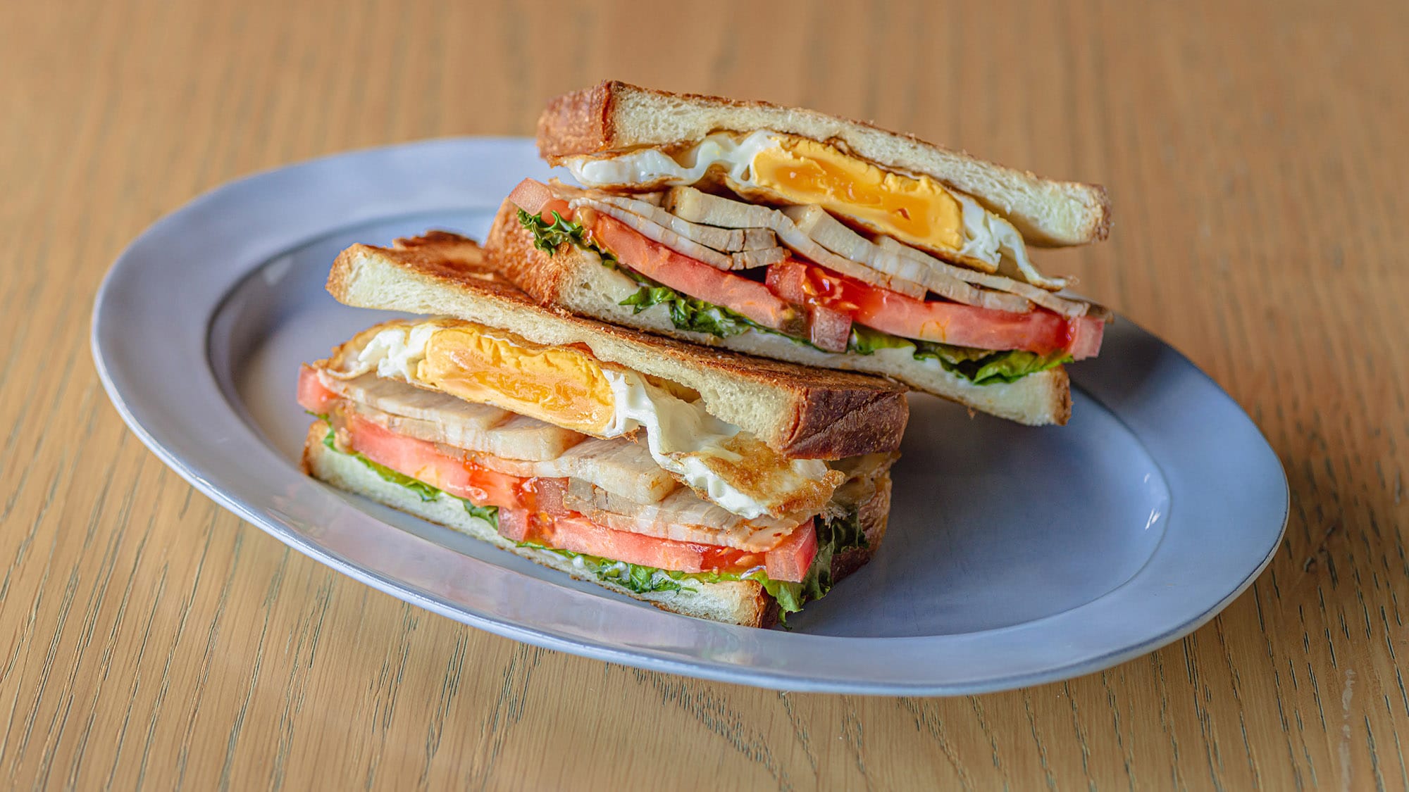 [Breakfast] MLTE Sandwich (cafe or delivery) *Image for illustration purposes only