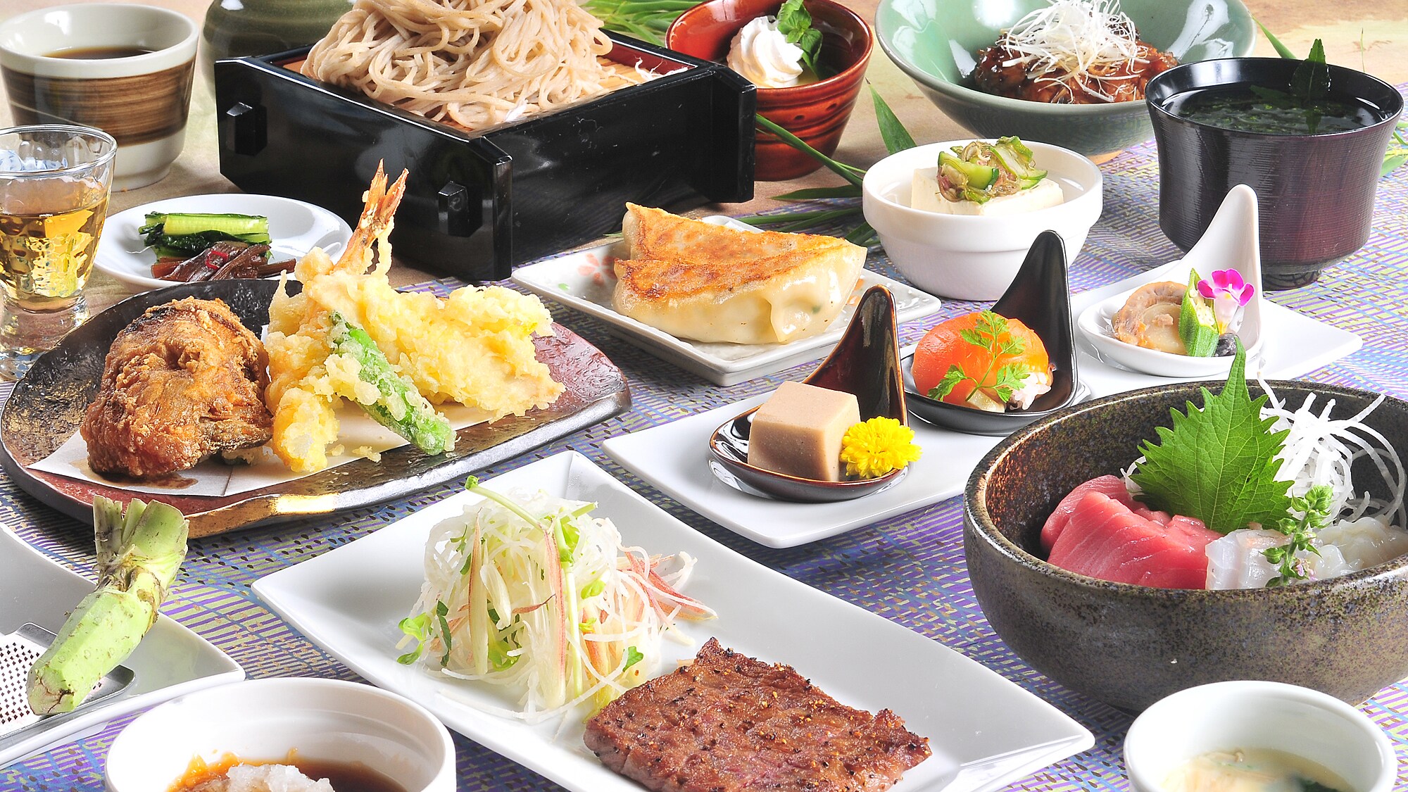 An example of dinner: exquisite gourmet kaiseki course meal