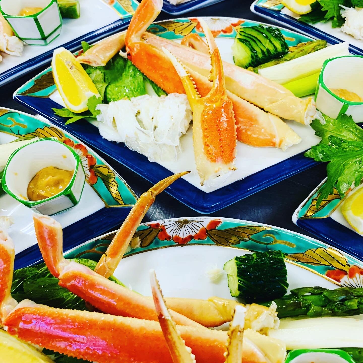 An example of snow crab dish
