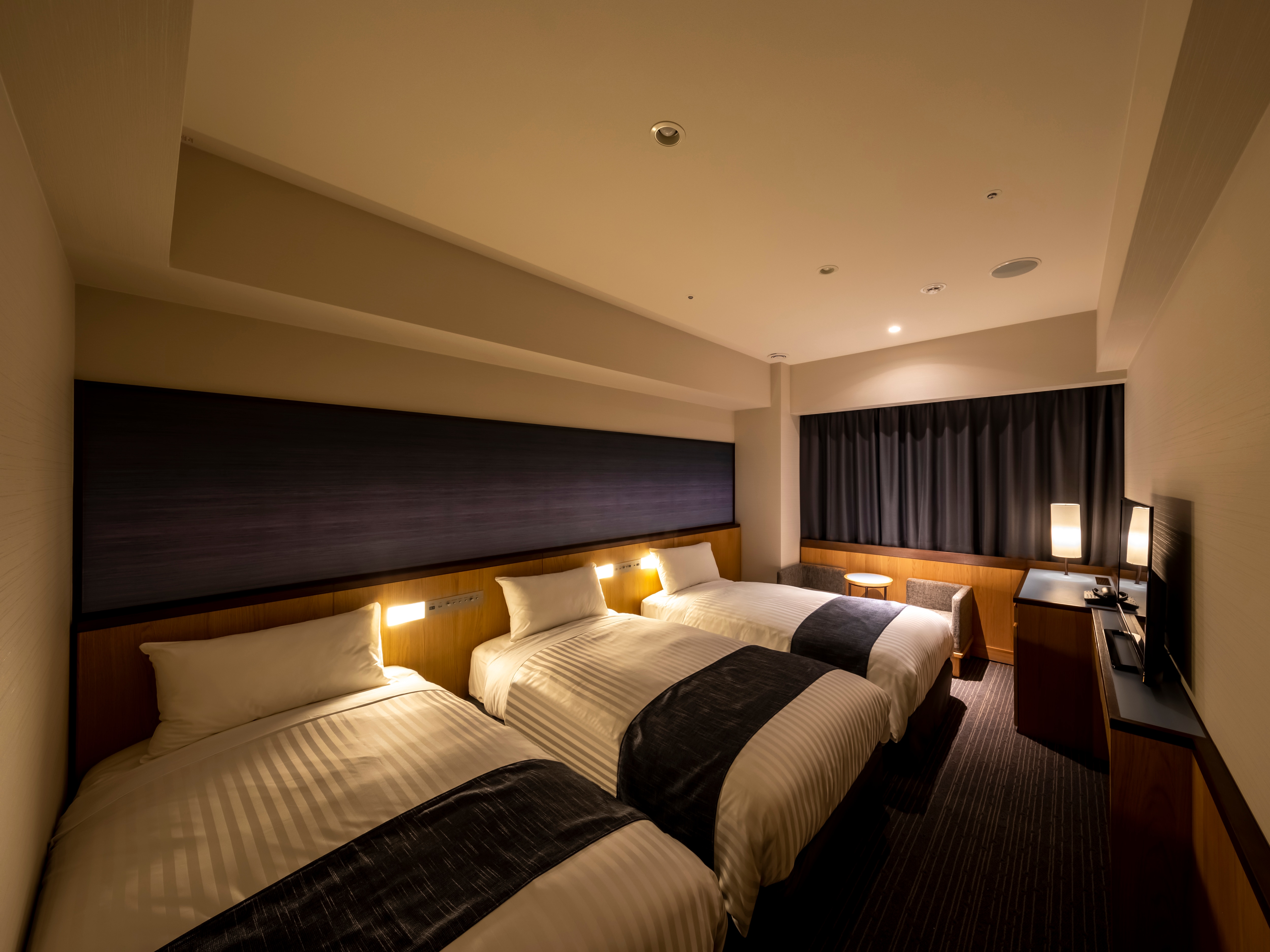 Triple room