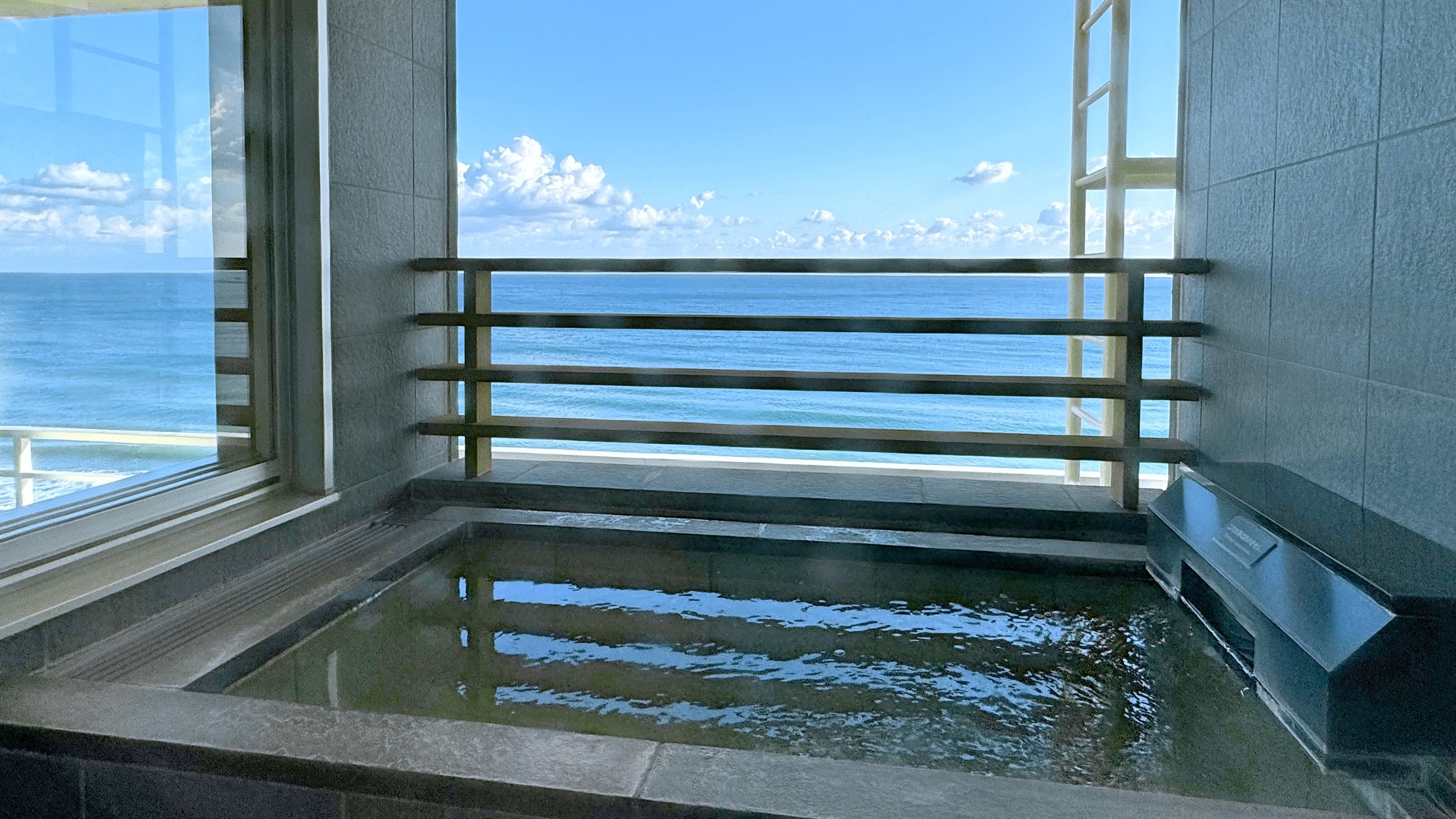 【프리미엄 플로어】노천탕 포함 프리미엄 객실 바다 일망의 노천탕