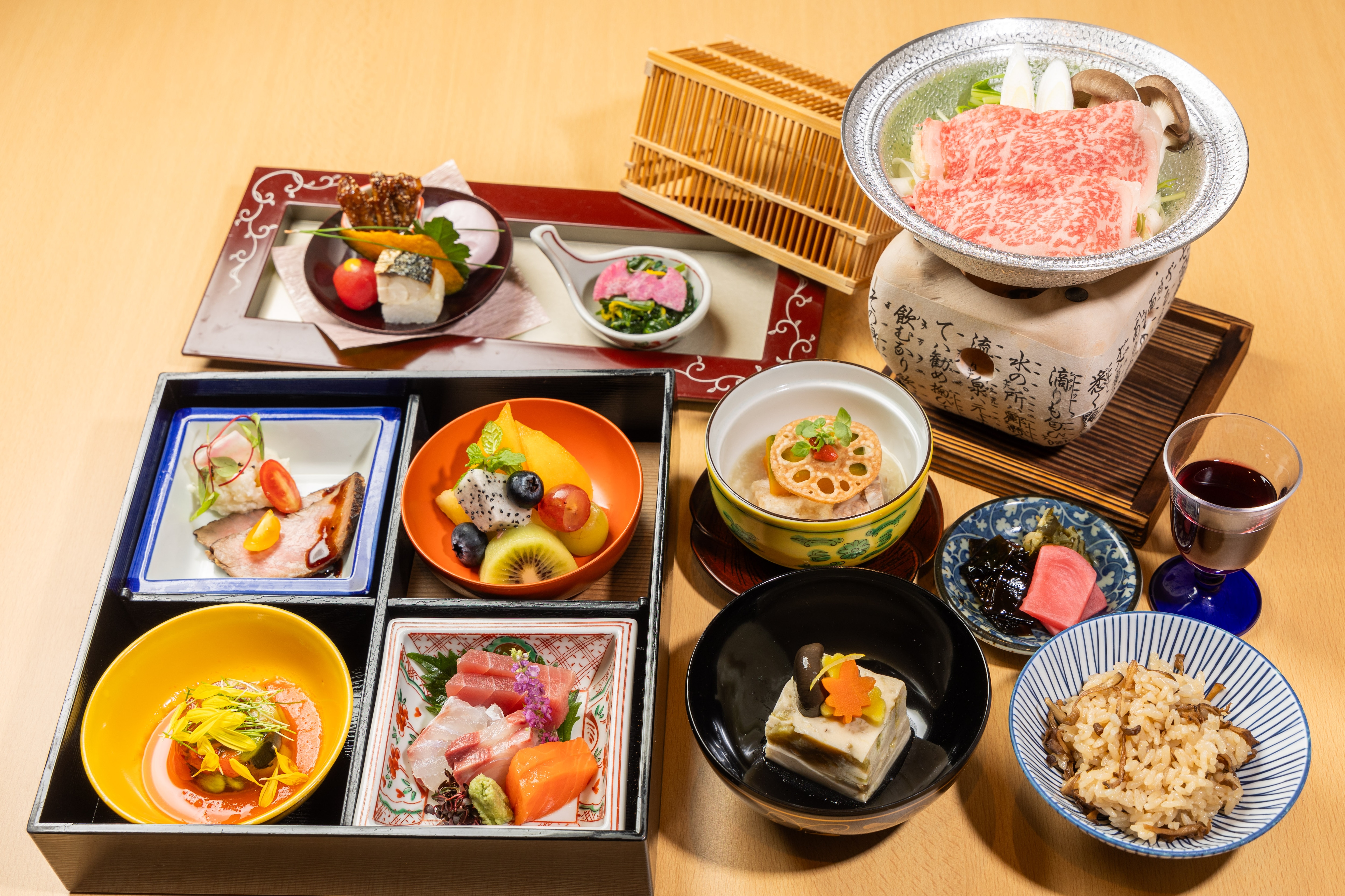 New box meal banquet