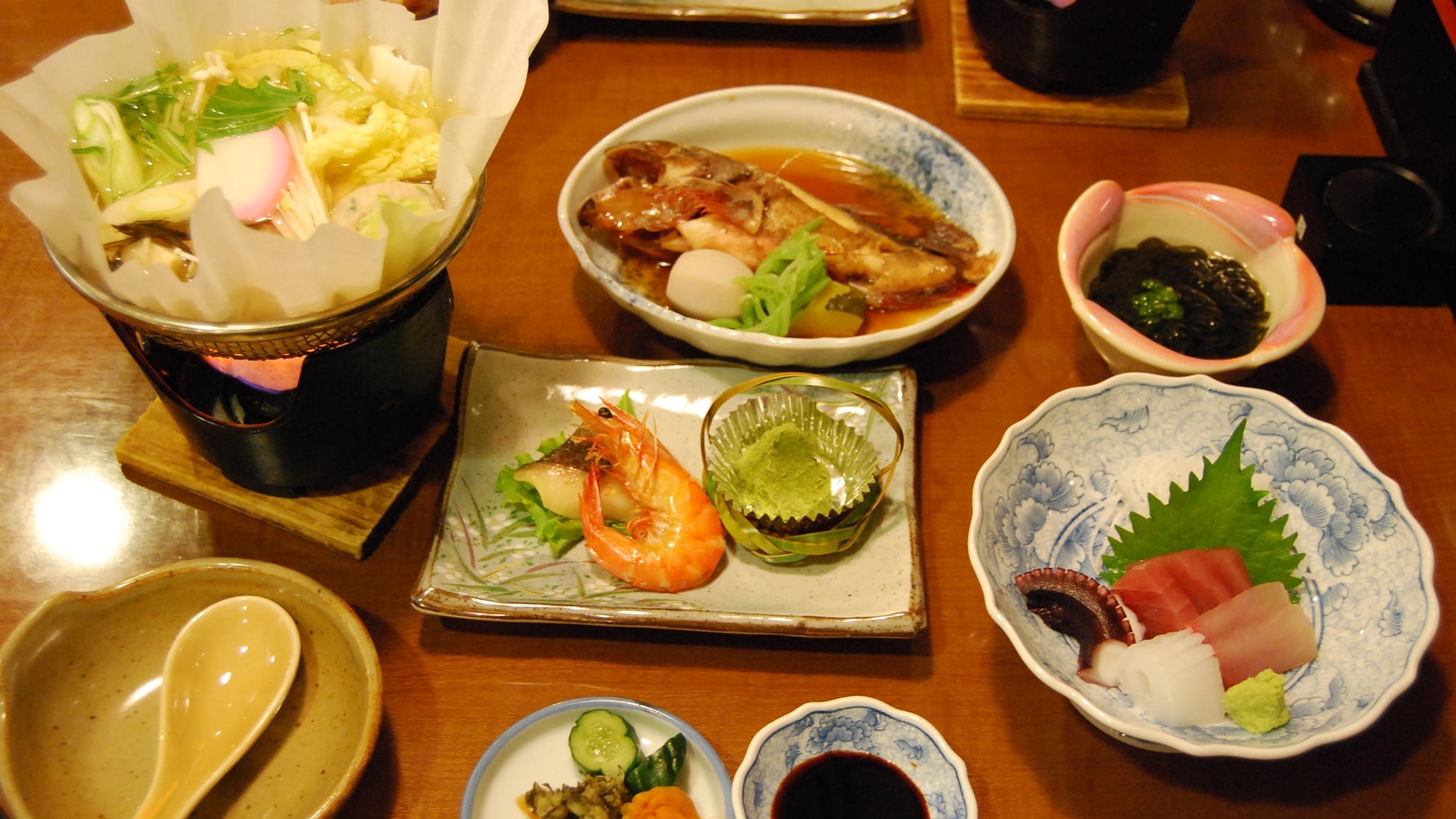 [Dinner example] For dinner, we offer a Japanese banquet course using plenty of seafood from the Ariake Sea and seasonal ingredients.