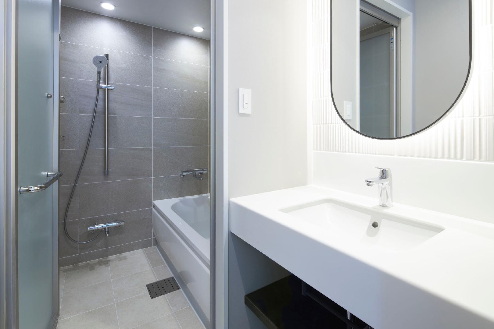 Bathroom with washing area
