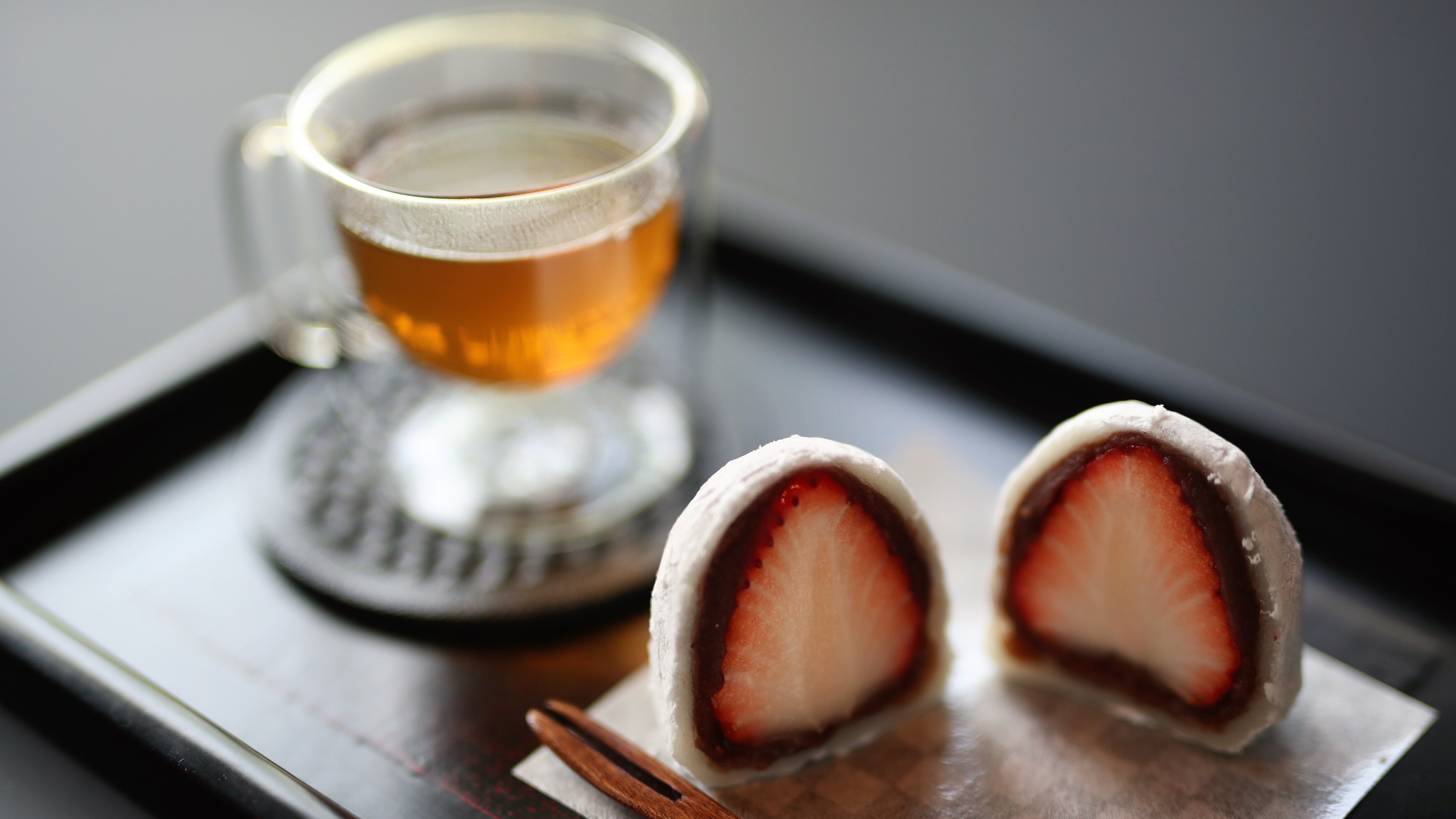 Homemade sweets and a welcome drink will be served. *Only available to those who make a reservation for one night stay with two meals.