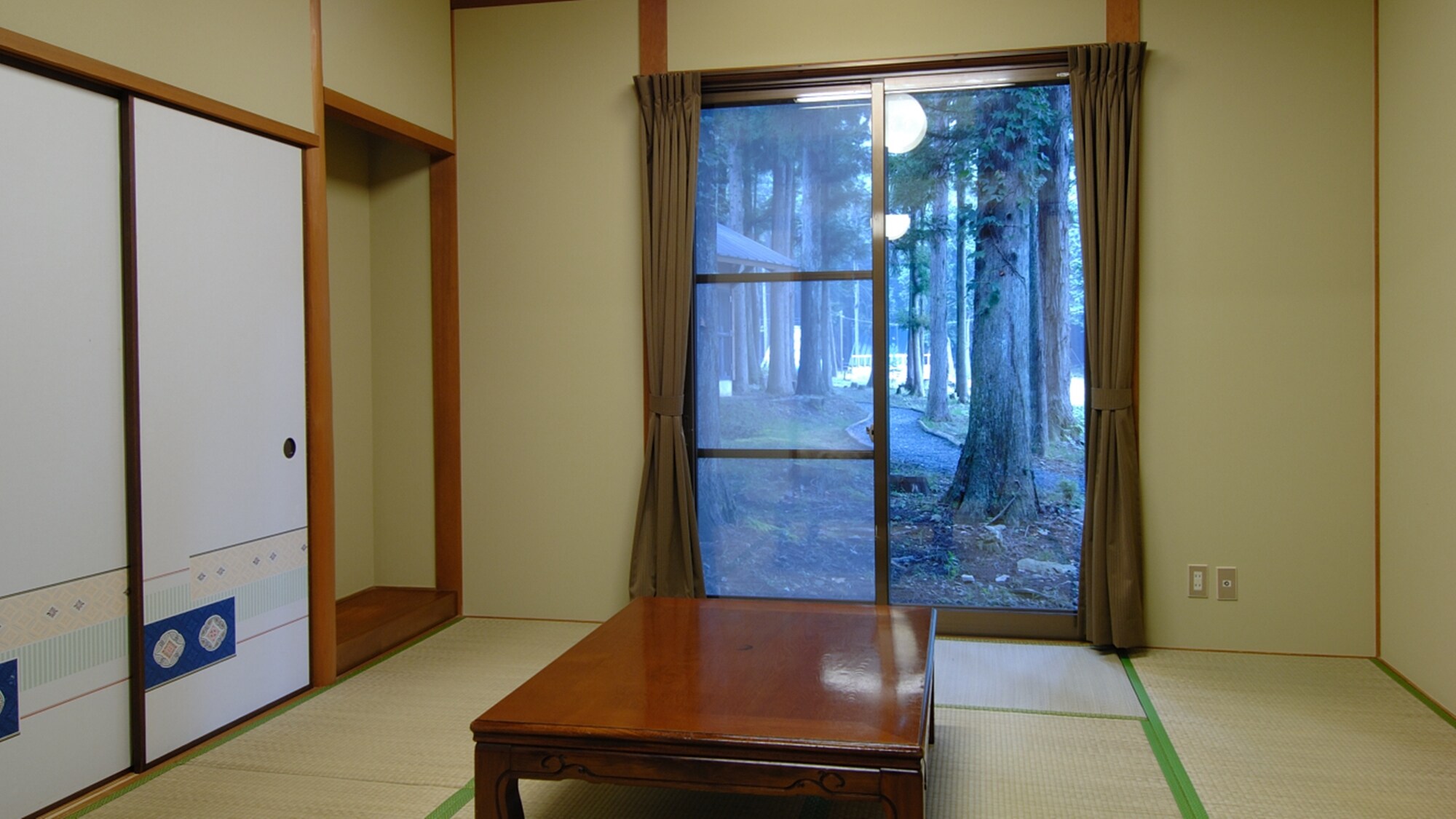 *Cottage (flat type)