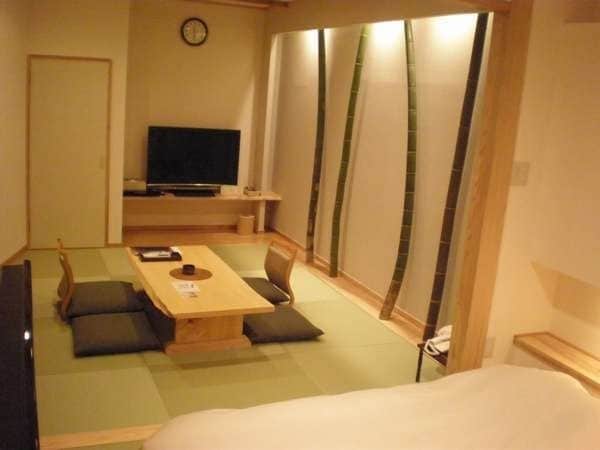 [Kamar tamu Hanare] Silakan habiskan waktu bersantai di ruang pribadi.