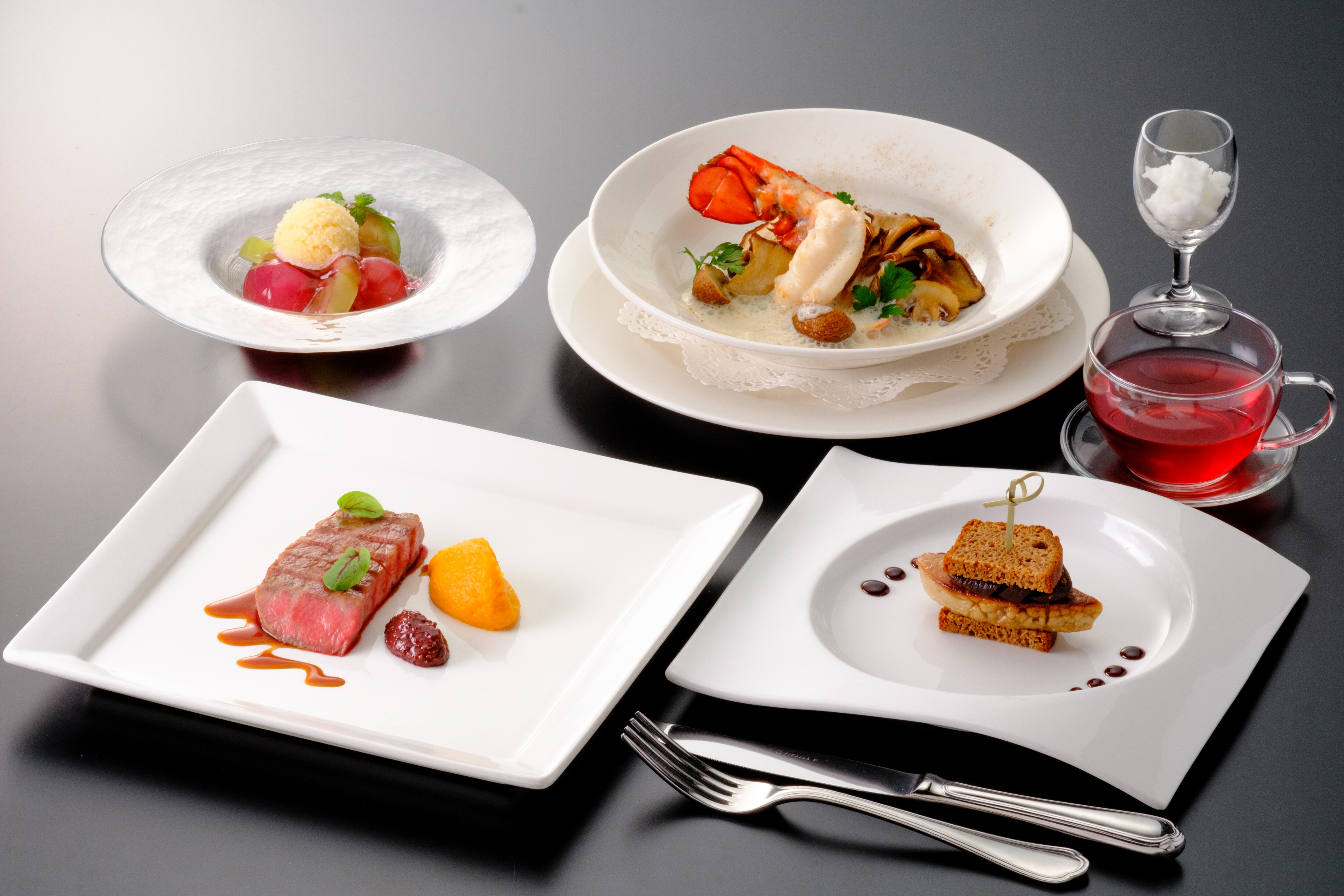 2023 年秋季卡特蘭全尺寸