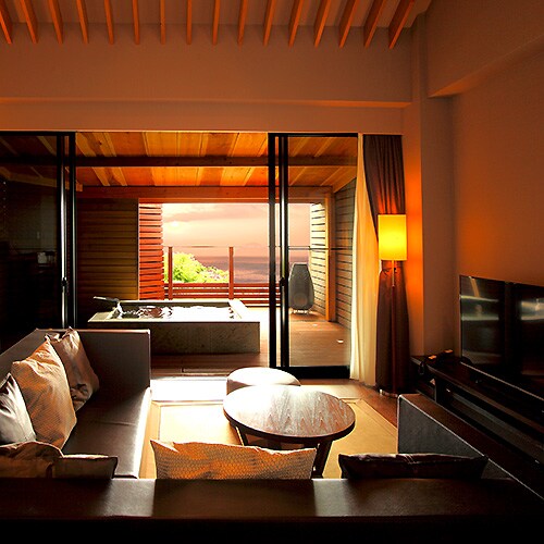 2F Premium guest room with open-air bath