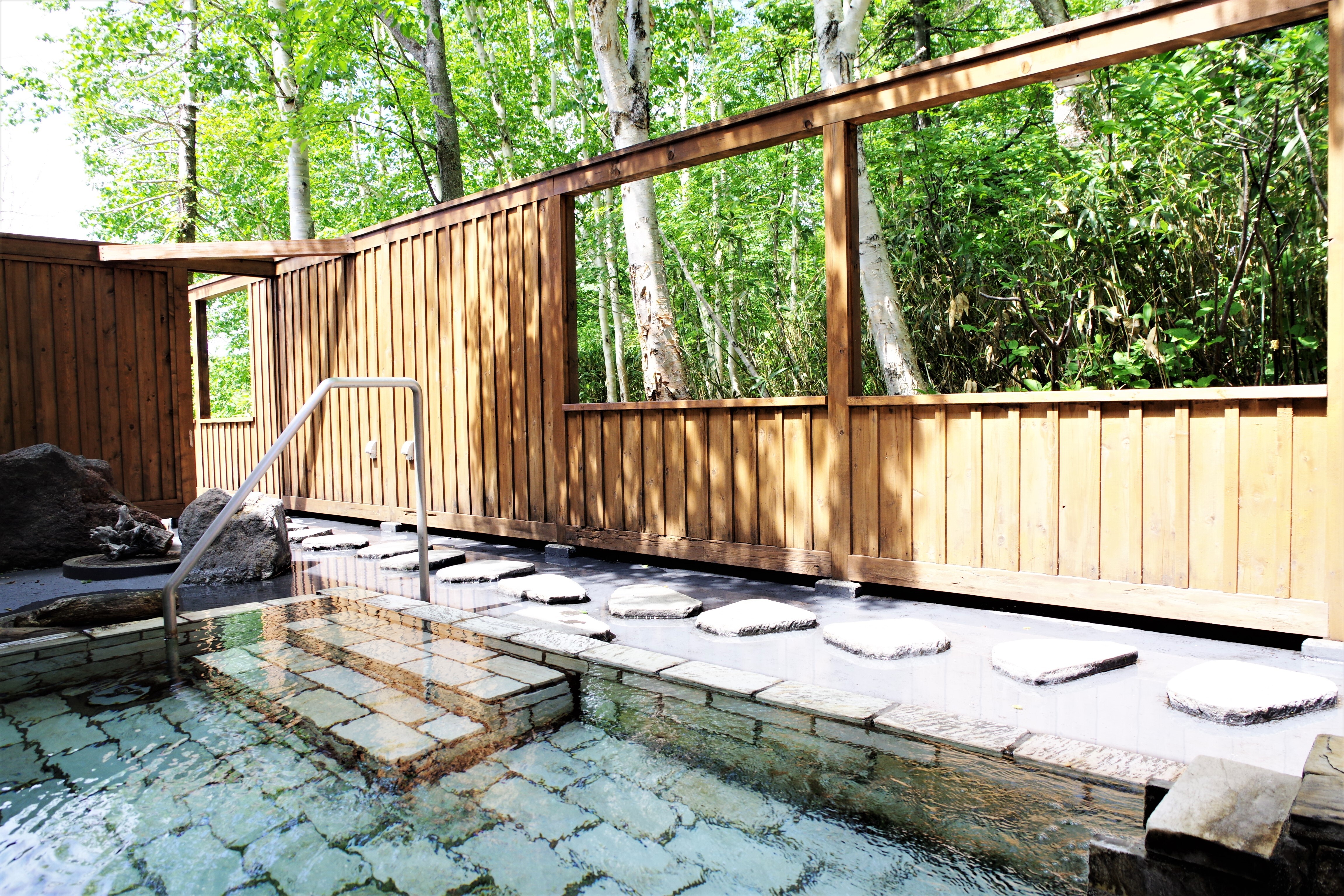 Open-air bath 1