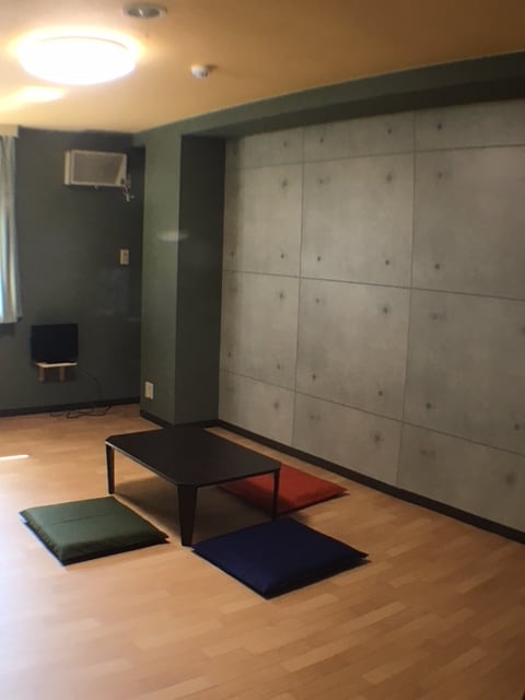 20 square meters floor, tatami room available