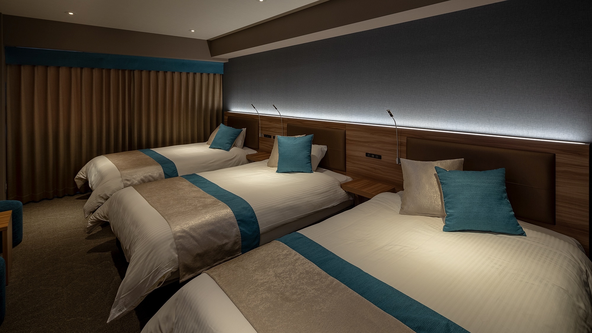 Triple room