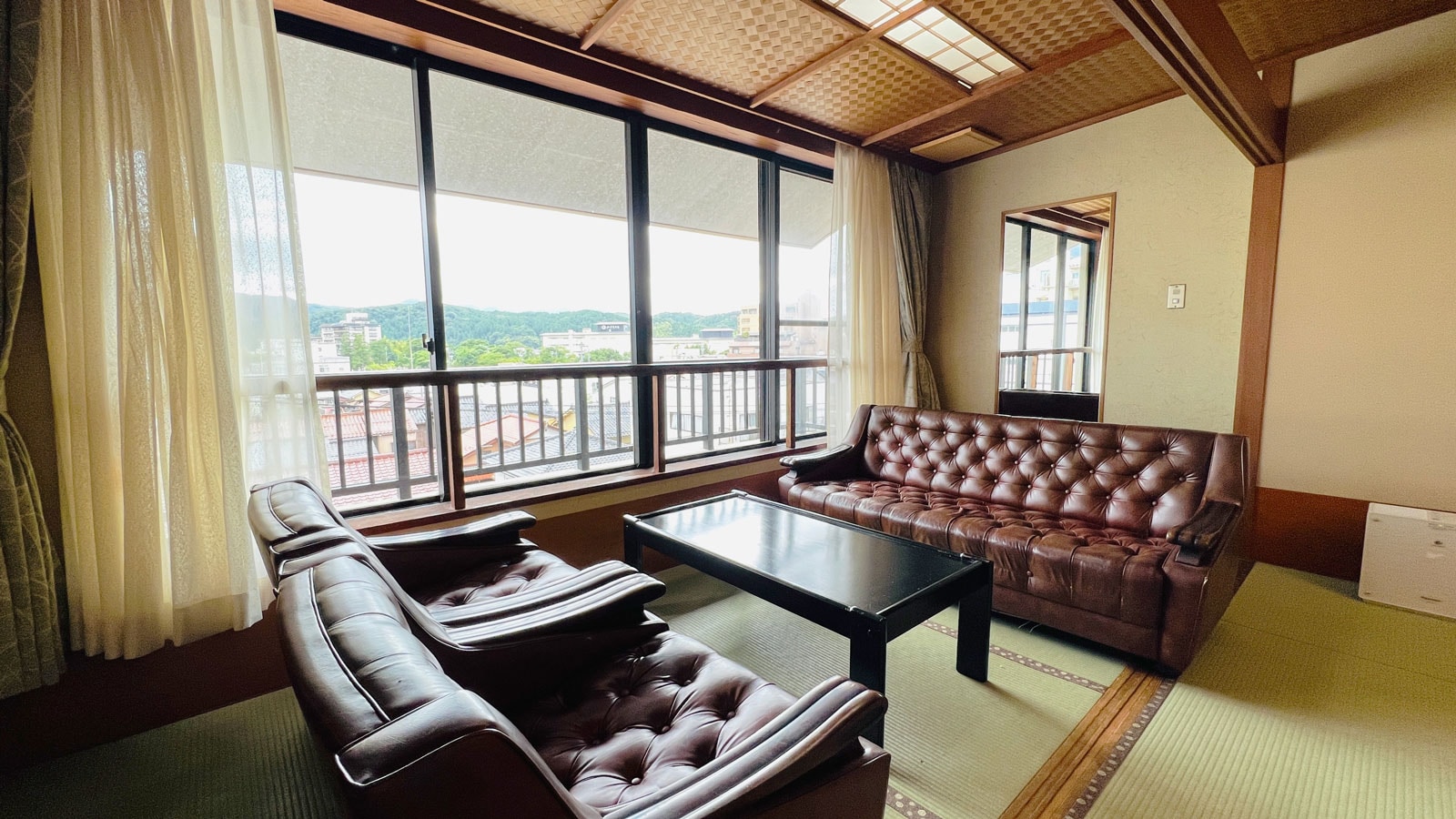 ◆The largest room at Hosho-tei◆Japanese-style room with 17.5 tatami mats and waiting room