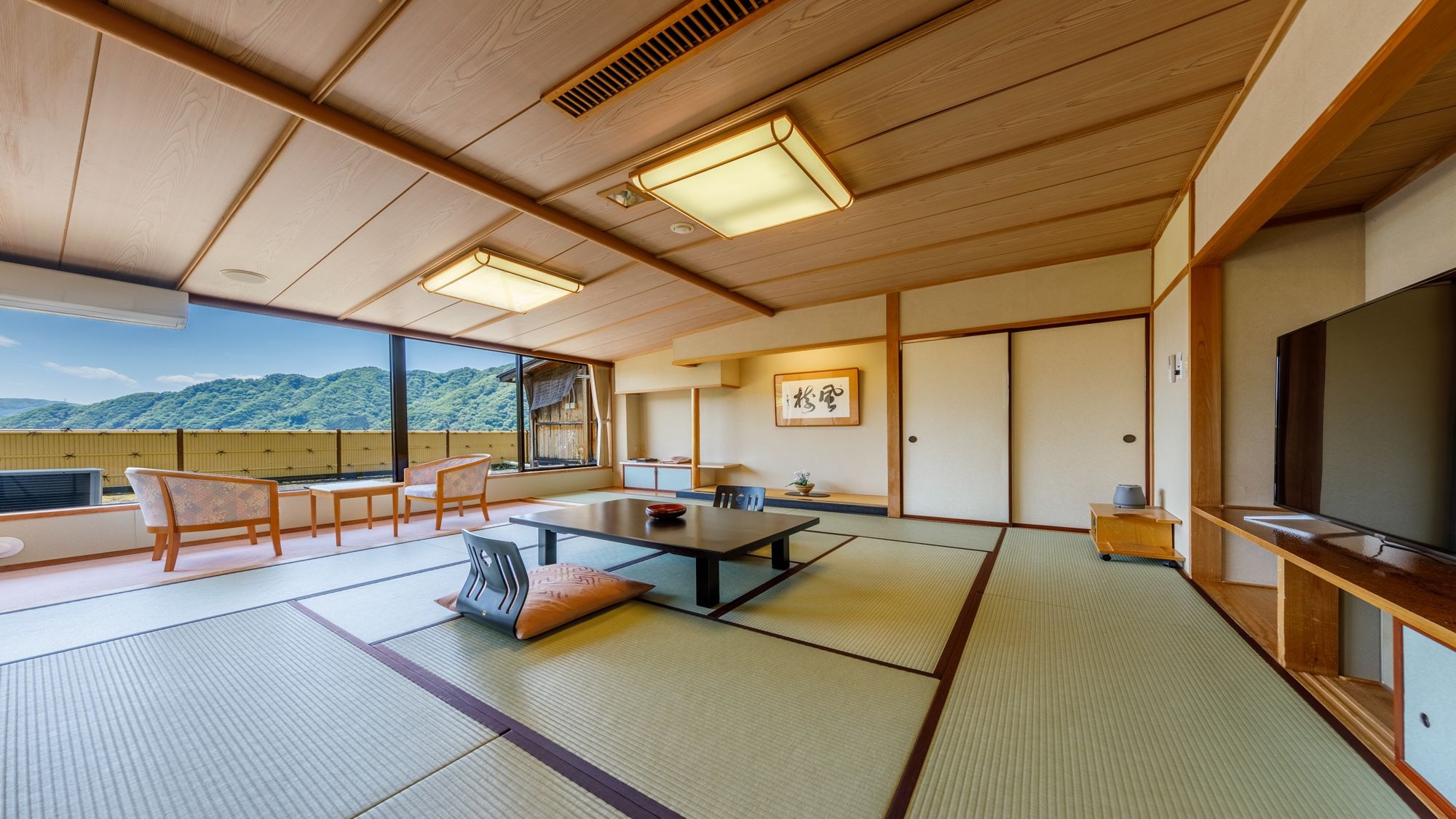 ■Special room on the lake side, two Japanese-style rooms■