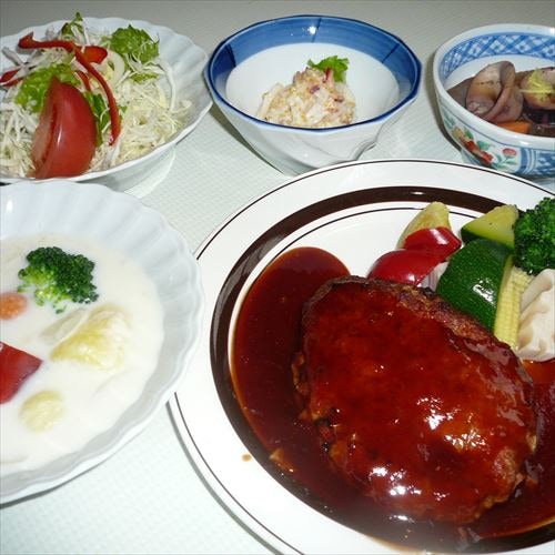 主人親手烹調的晚餐 *範例