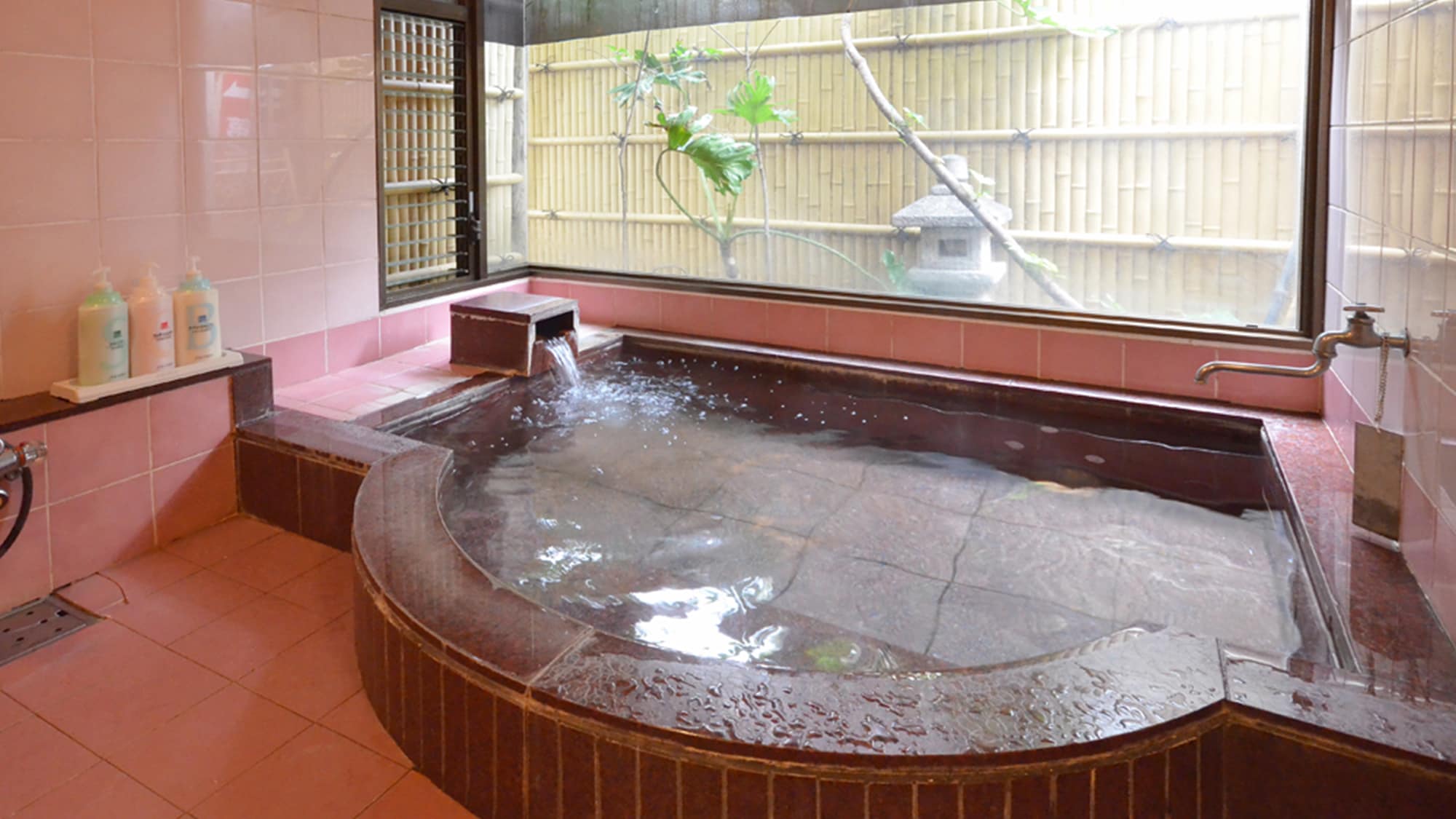 Women's bath