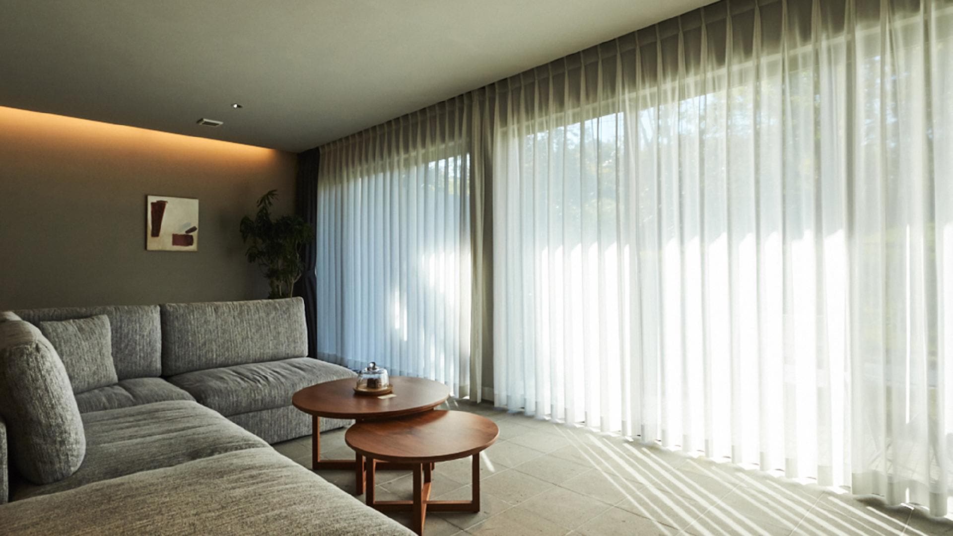 [Luxury Suite]