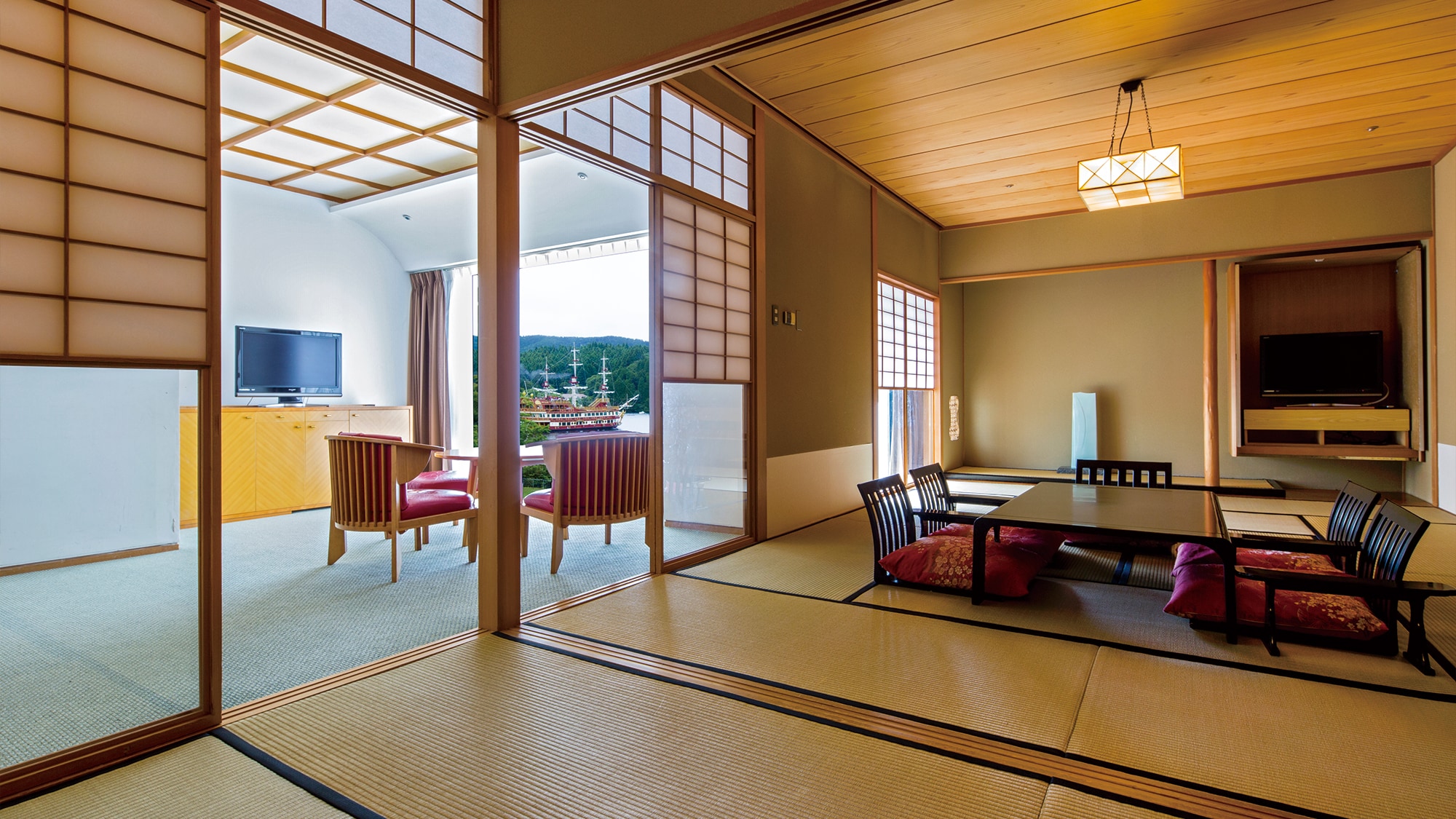 客房“日式房间” 210室带起居室