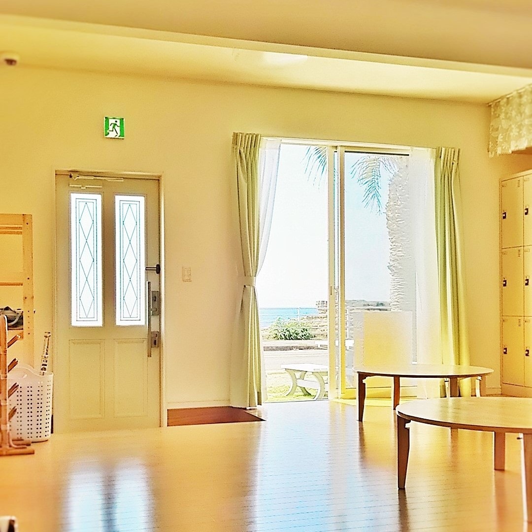 [Horizon ONE] Living/dining room