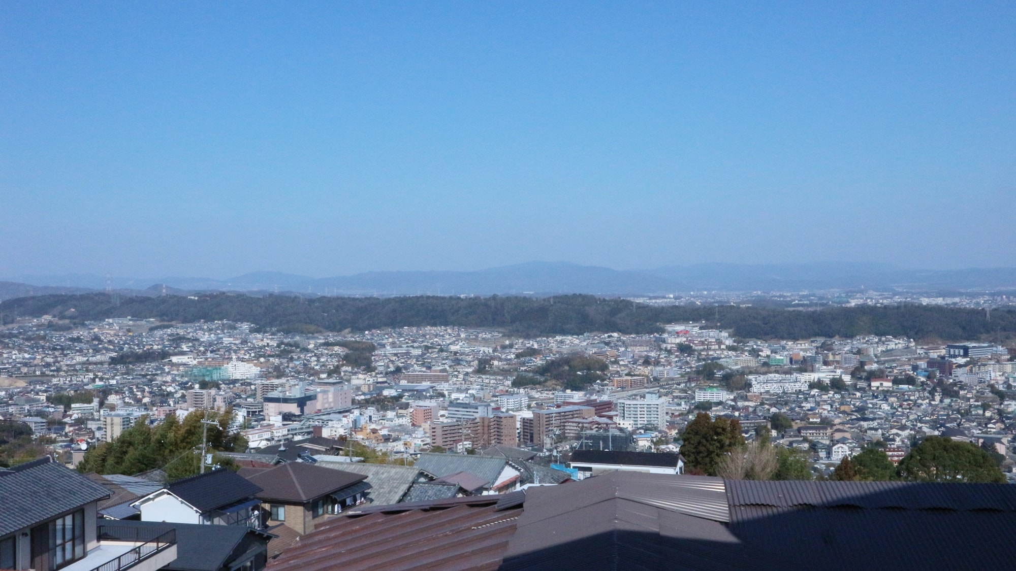 ※【从2楼客房看到的风景】晚上可以欣赏到京都、奈良的美丽夜景。