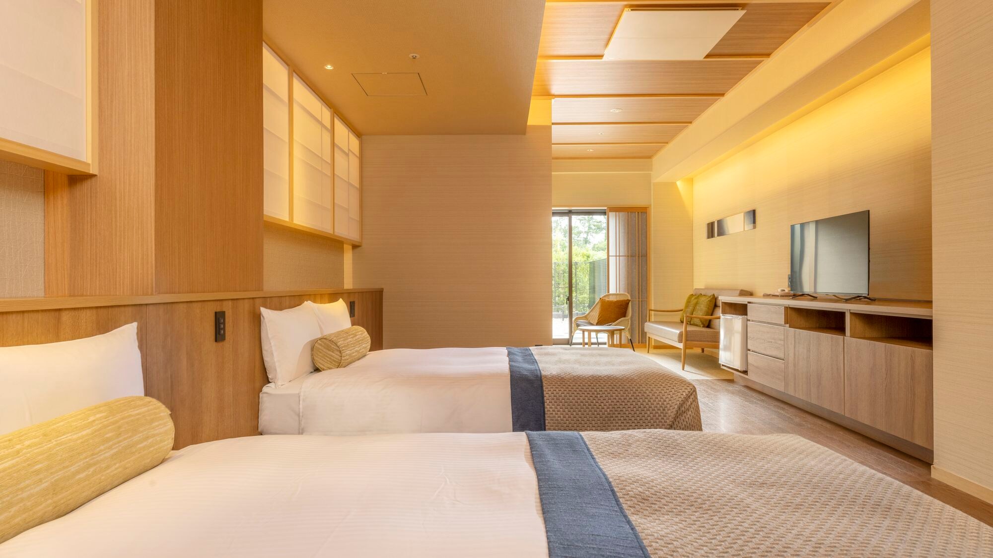 Dog-friendly room (twin room with open-air bath) / 52 square meters