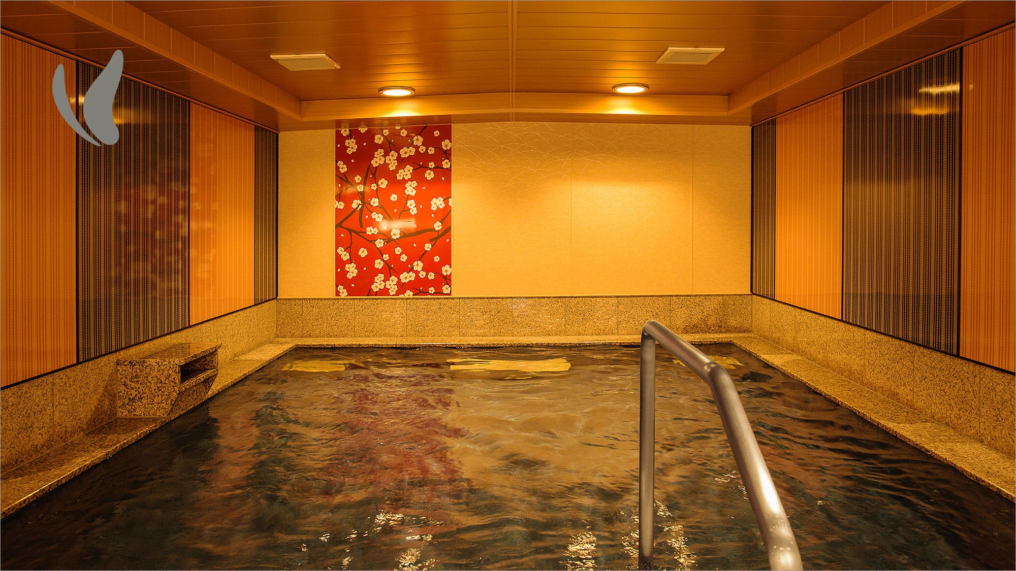 Women's bath