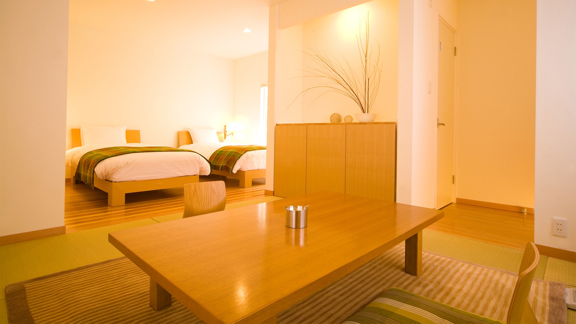 일본식과 서양실/세련되고 현대적인 공간