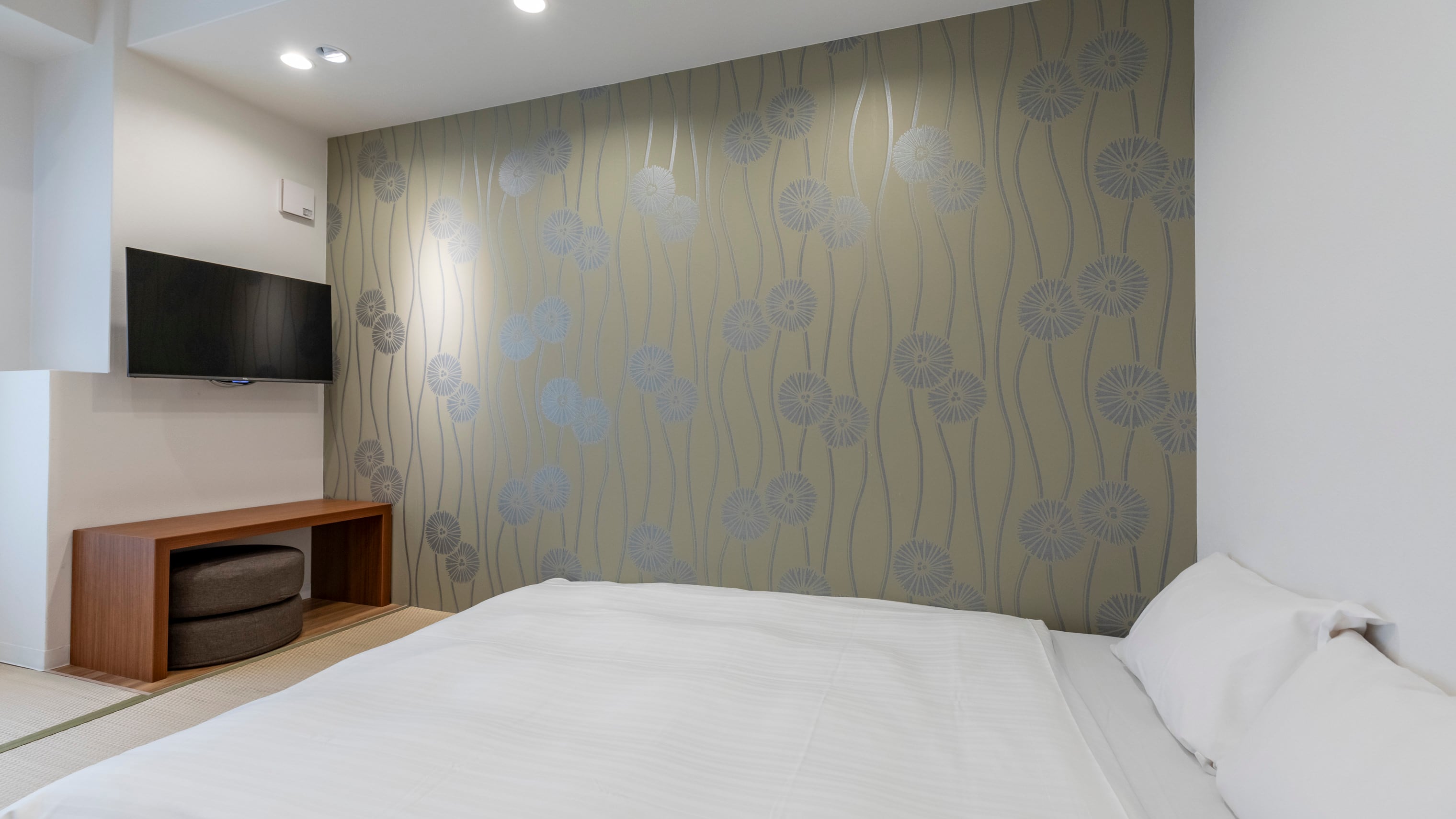 [Non-smoking] Japanese-Western double room