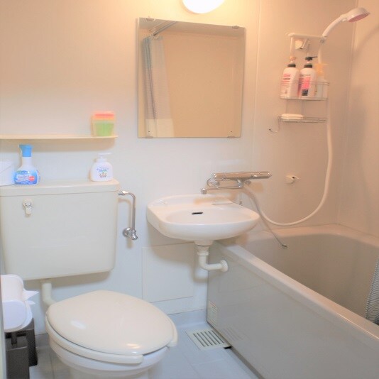 Kamar: Kamar mandi unit
