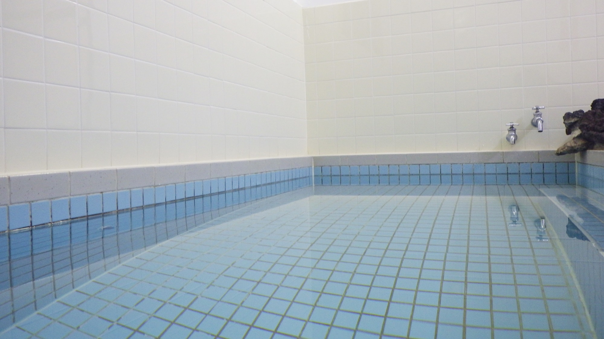 * [Bath] Stretch your limbs and take a leisurely bath & hellip; ♪