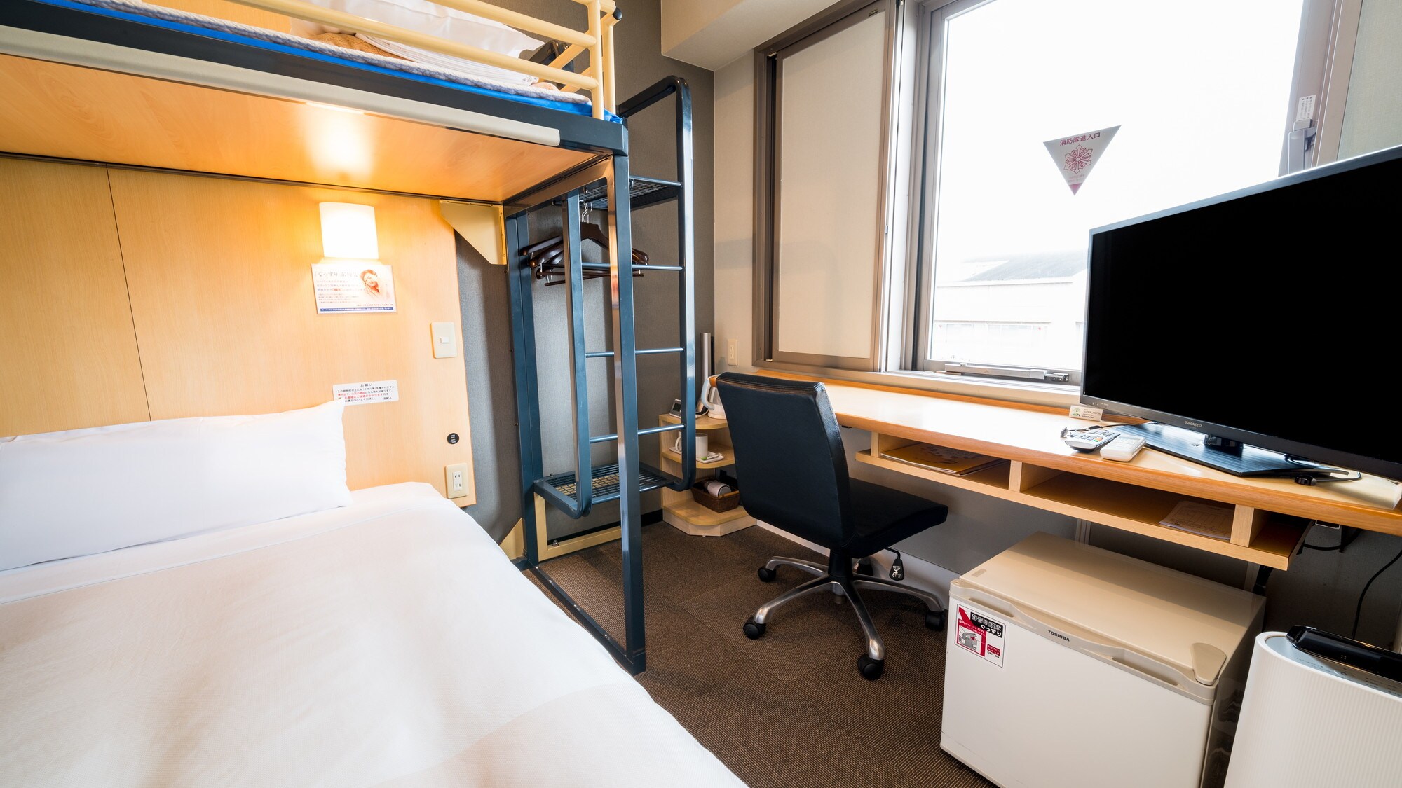 The loft area can also be used to store luggage.