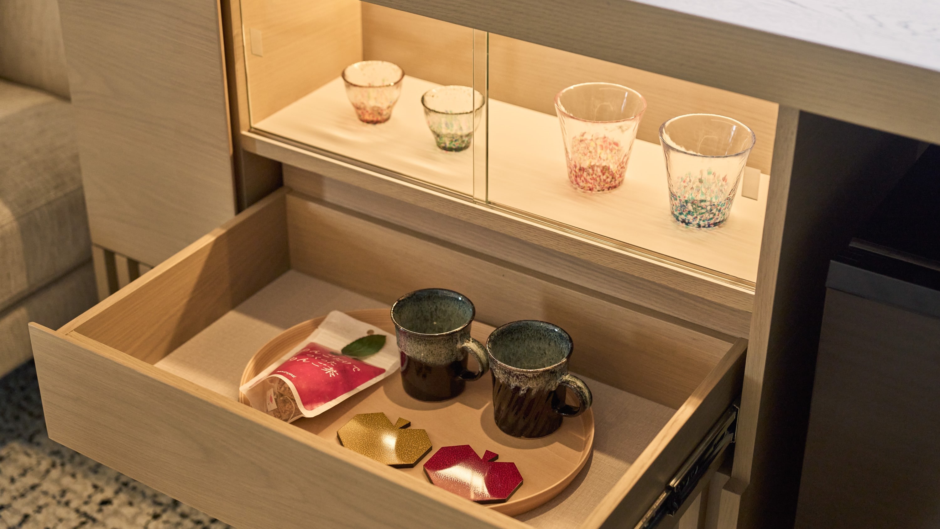 [Royal Corner Twin ~TSUGARU~] Tsugaru Vidro Tsugaru Ware