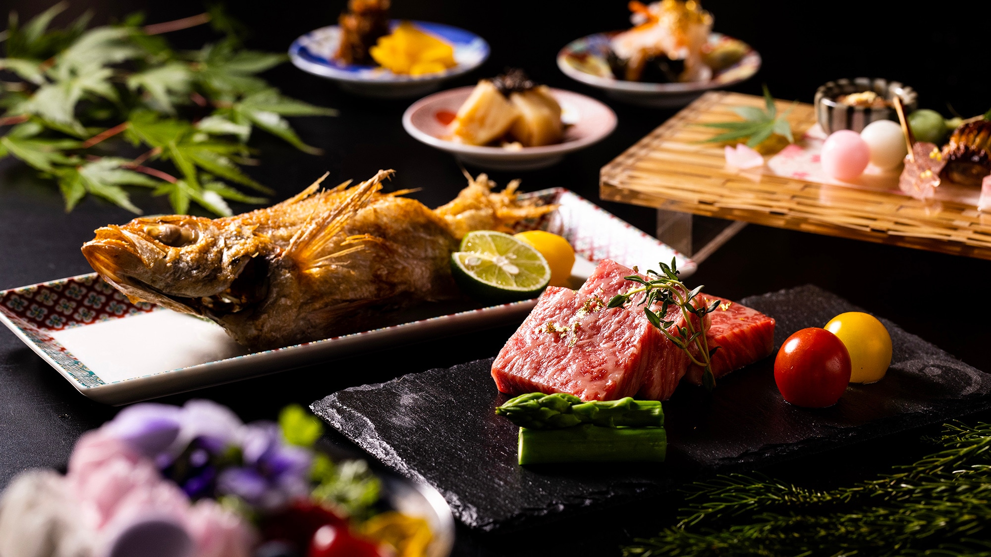 White-fleshed fatty tuna "Nodoguro" and legendary brand beef "Noto Beef". A luxurious kaiseki meal where you can enjoy both high-quality ingredients from Ishikawa.