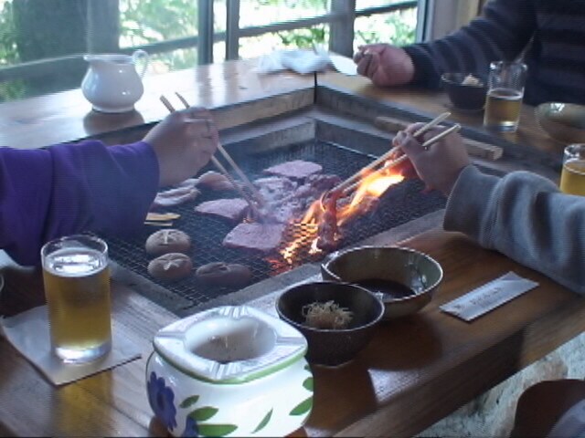 Charcoal grilled yakiniku♪