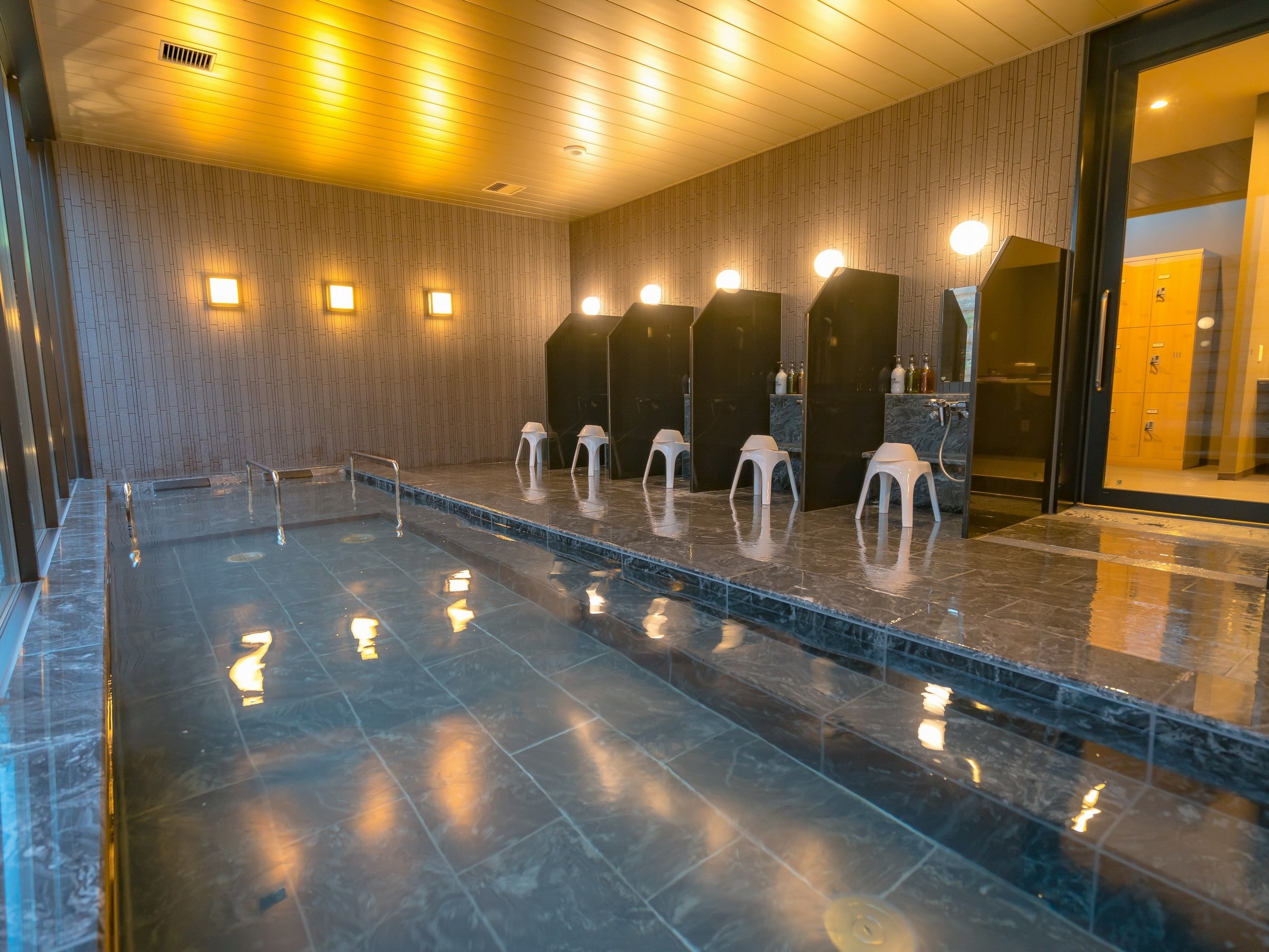 Large communal bath
