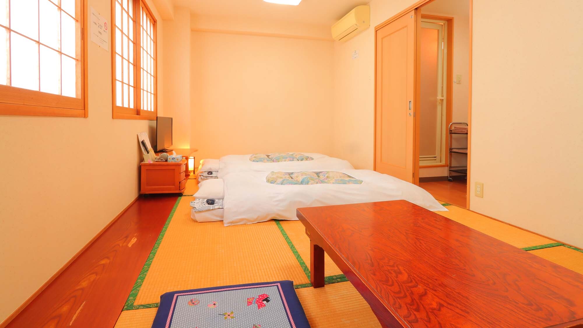 Japanese style twin room