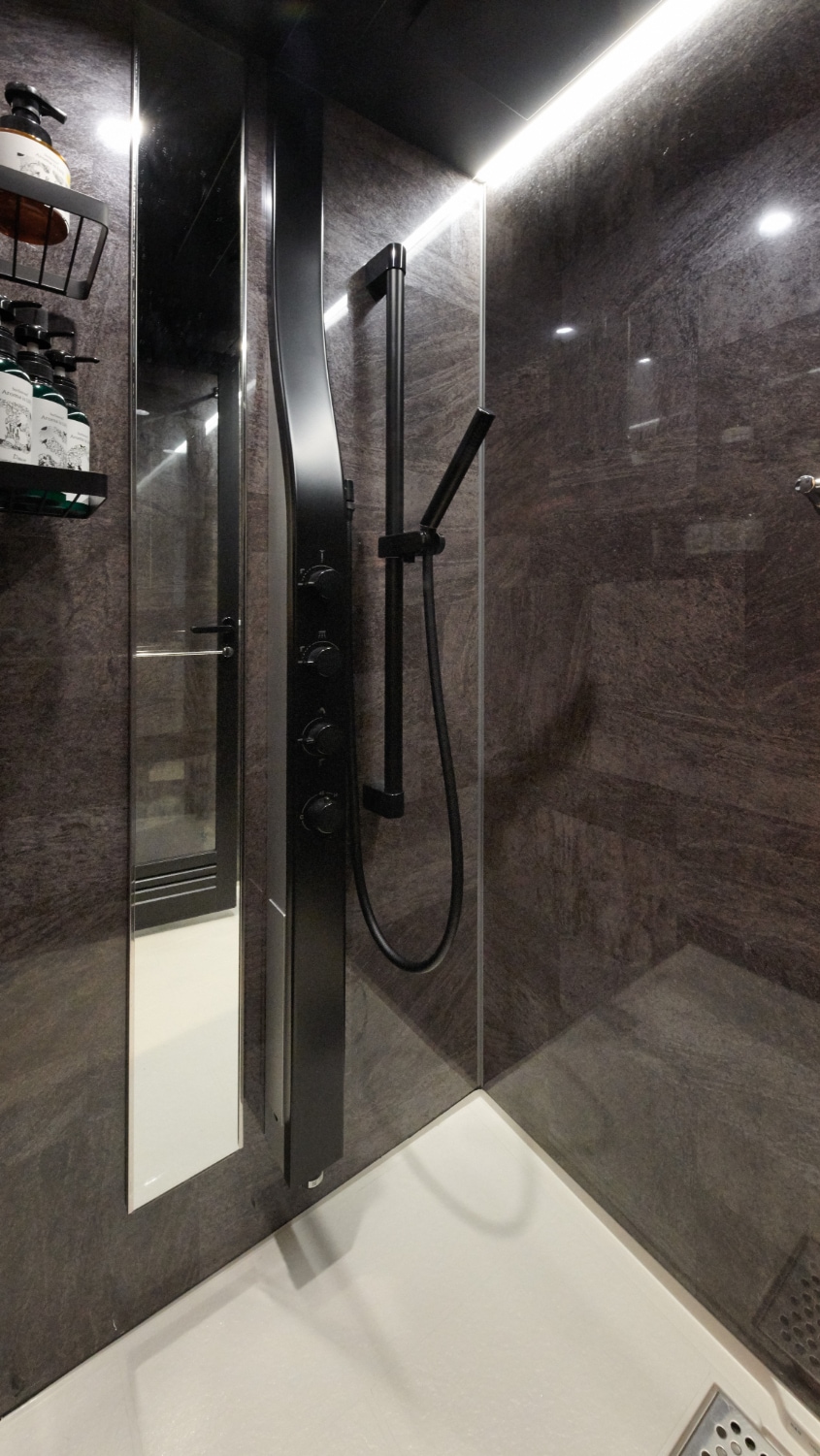 샤워룸 (스위트 주니어 스위트 제외)