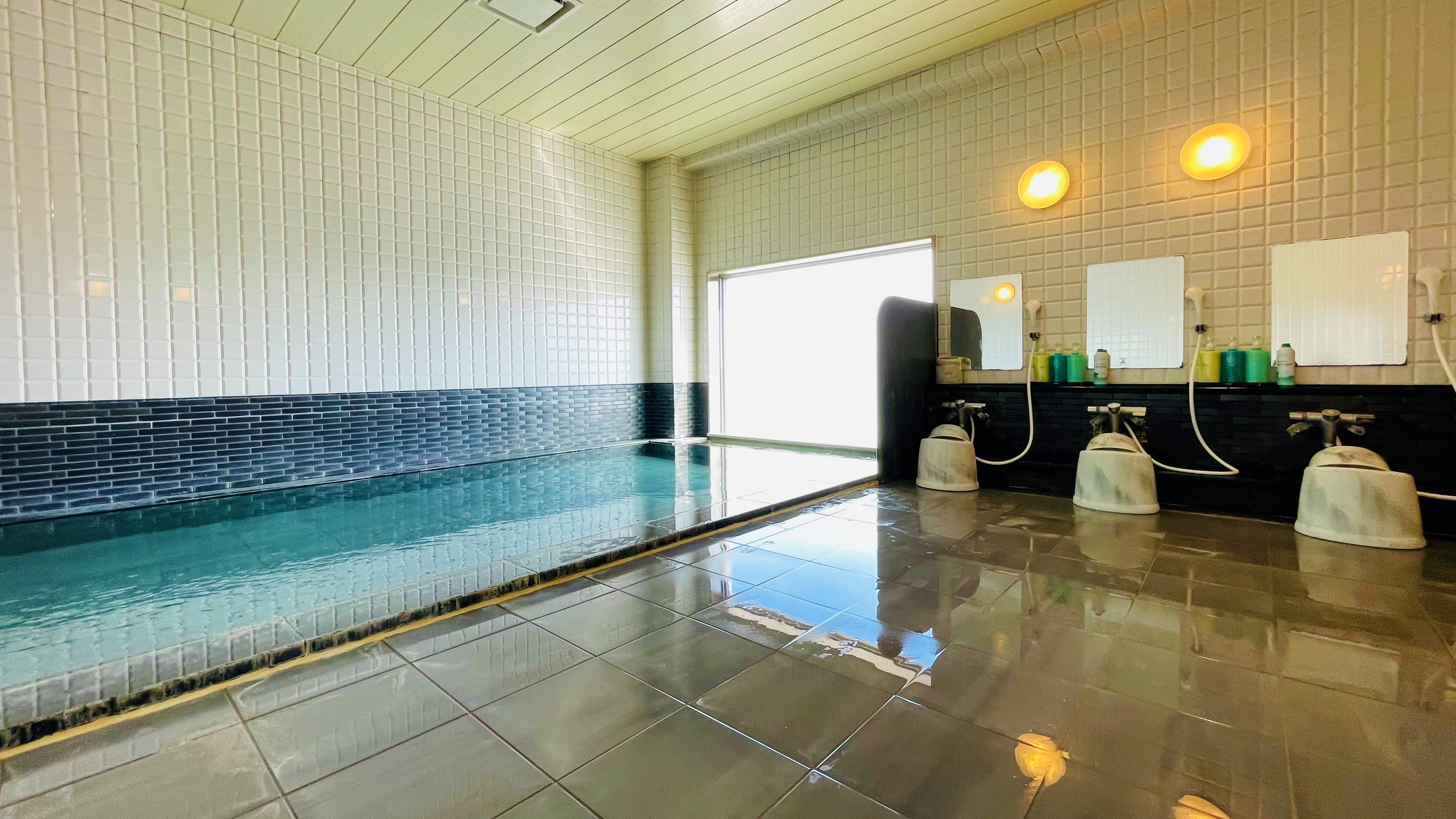 10th floor observation bath ◆ 15:00-2:00, 5:00-10:00