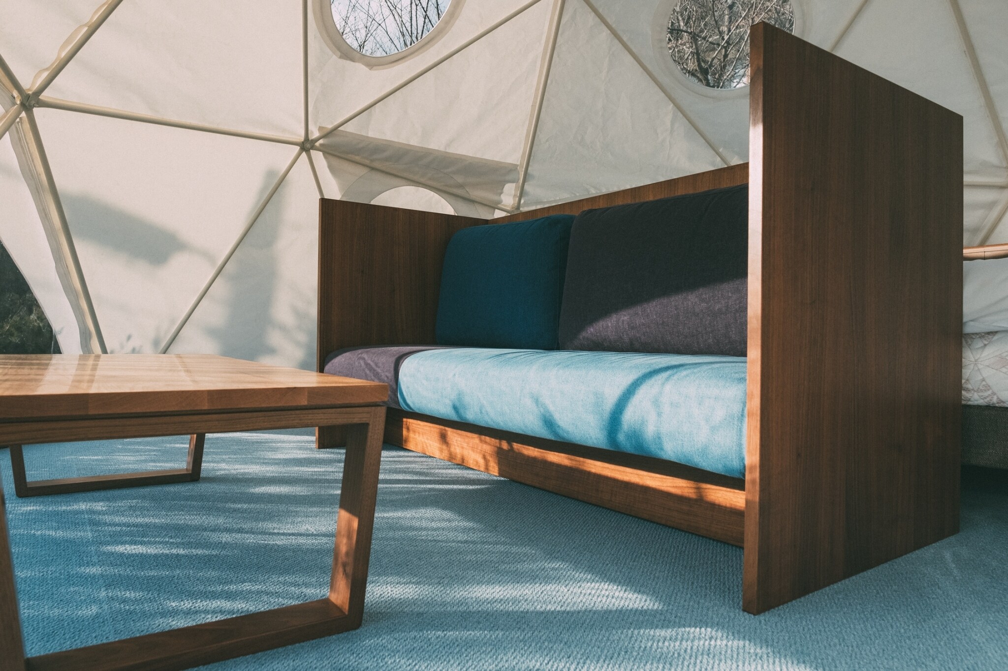 A denim sofa designed by furniture designer Makoto Koizumi.