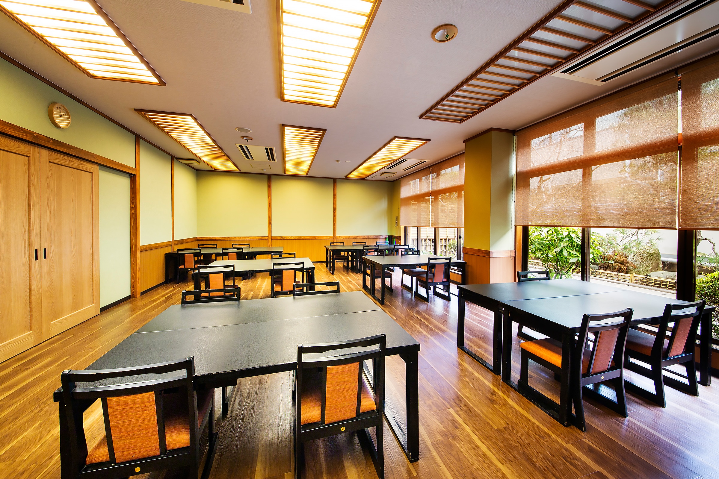 ■Restaurant [Kasayama] (image)