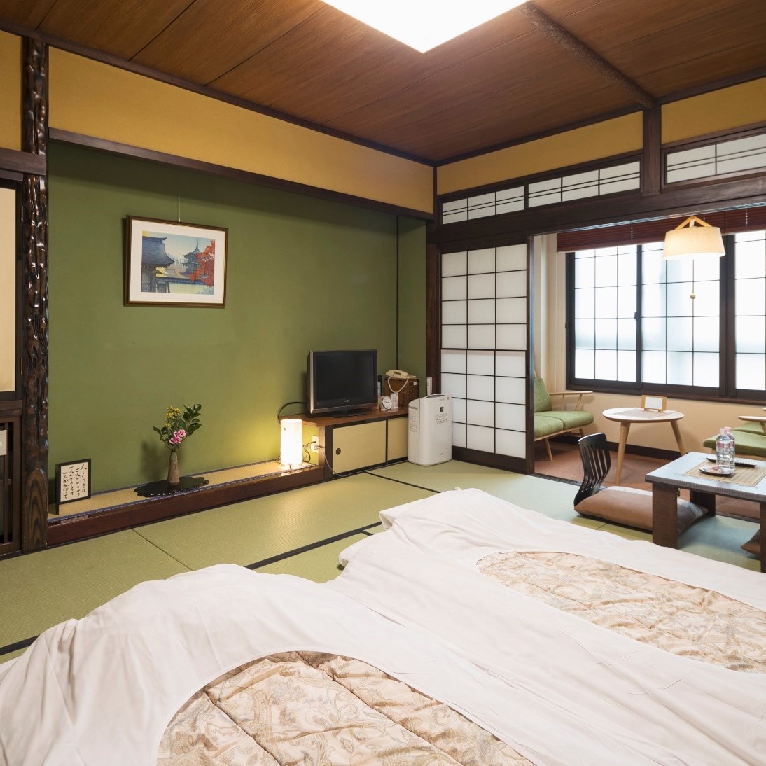 Kamar tamu umum (dengan futon)