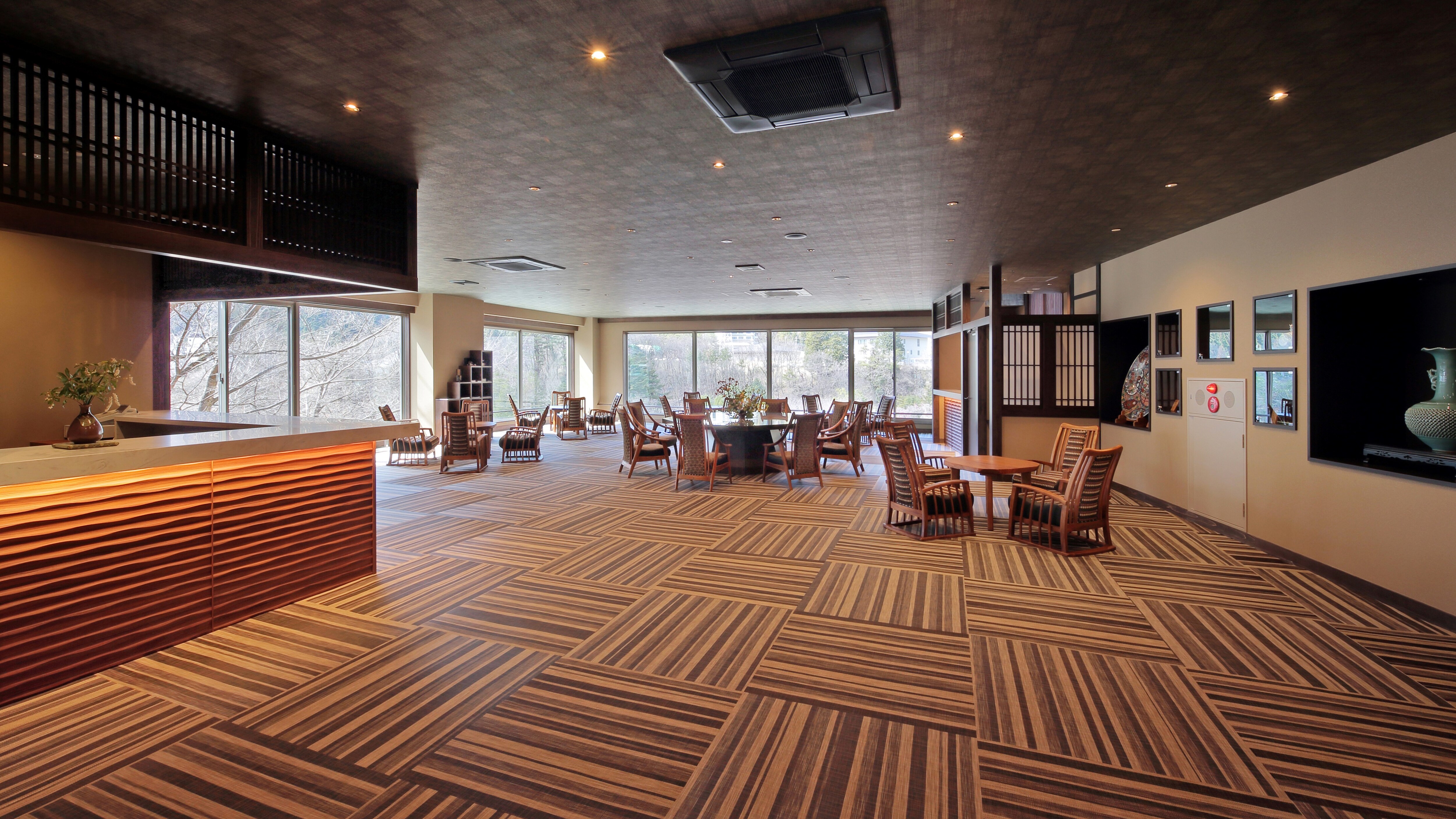 Lobby lounge renewed in March 2020.