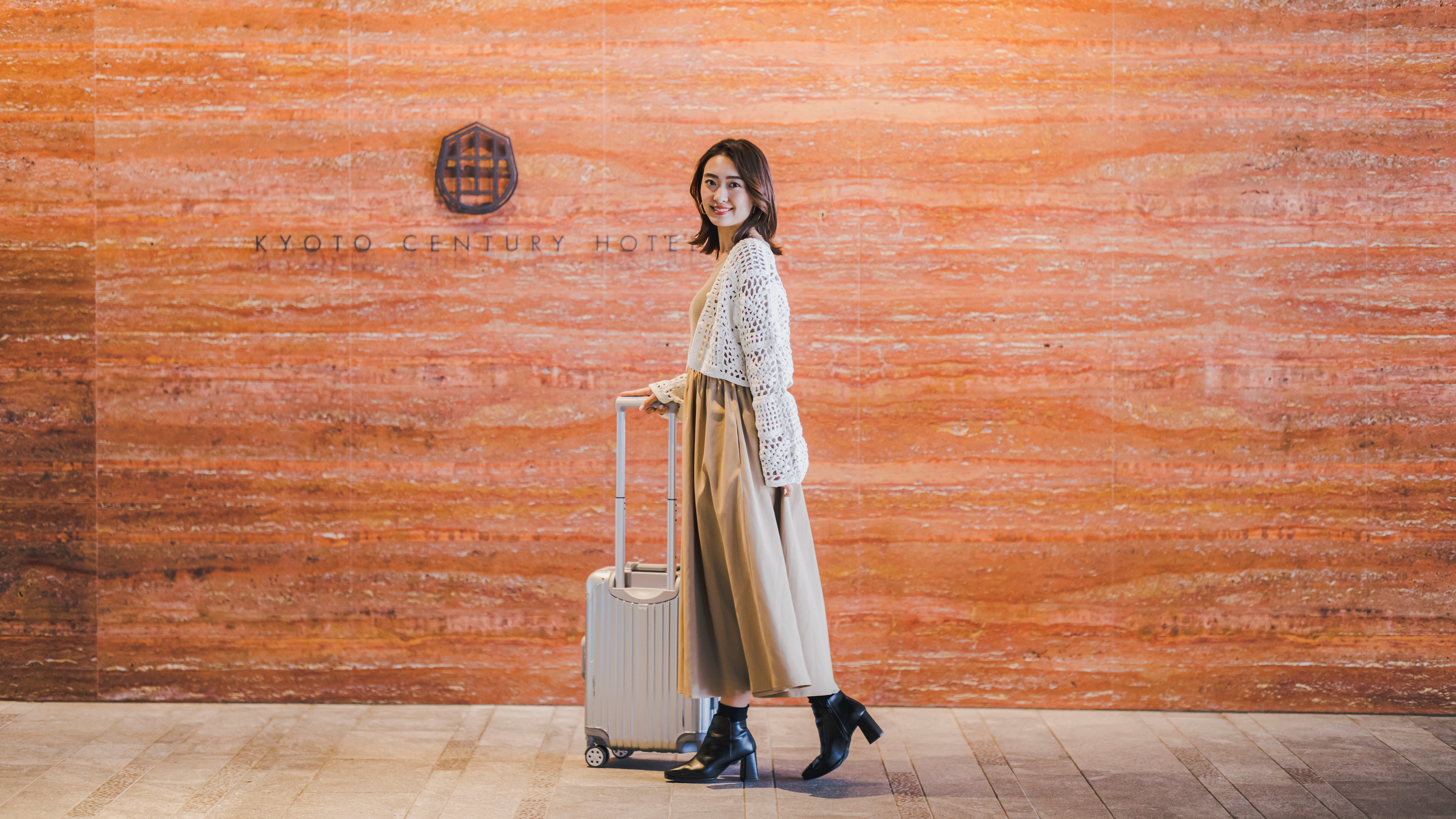 Image of the beginning of a hotel stay