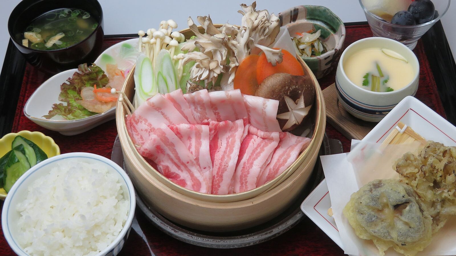 Dinner (Okuizumo-zen) example